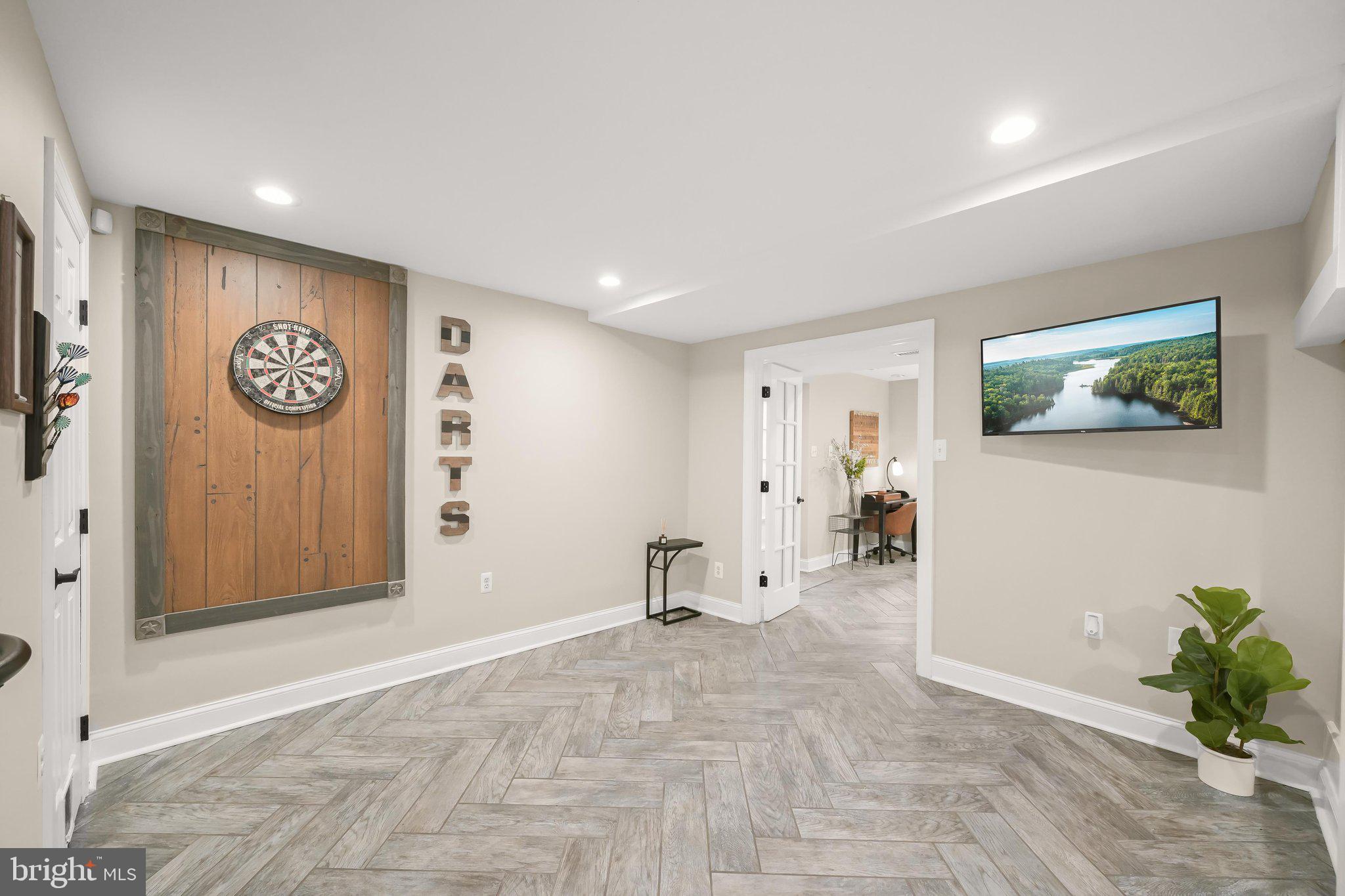 PEPPERMINT SPRINGS - Residential