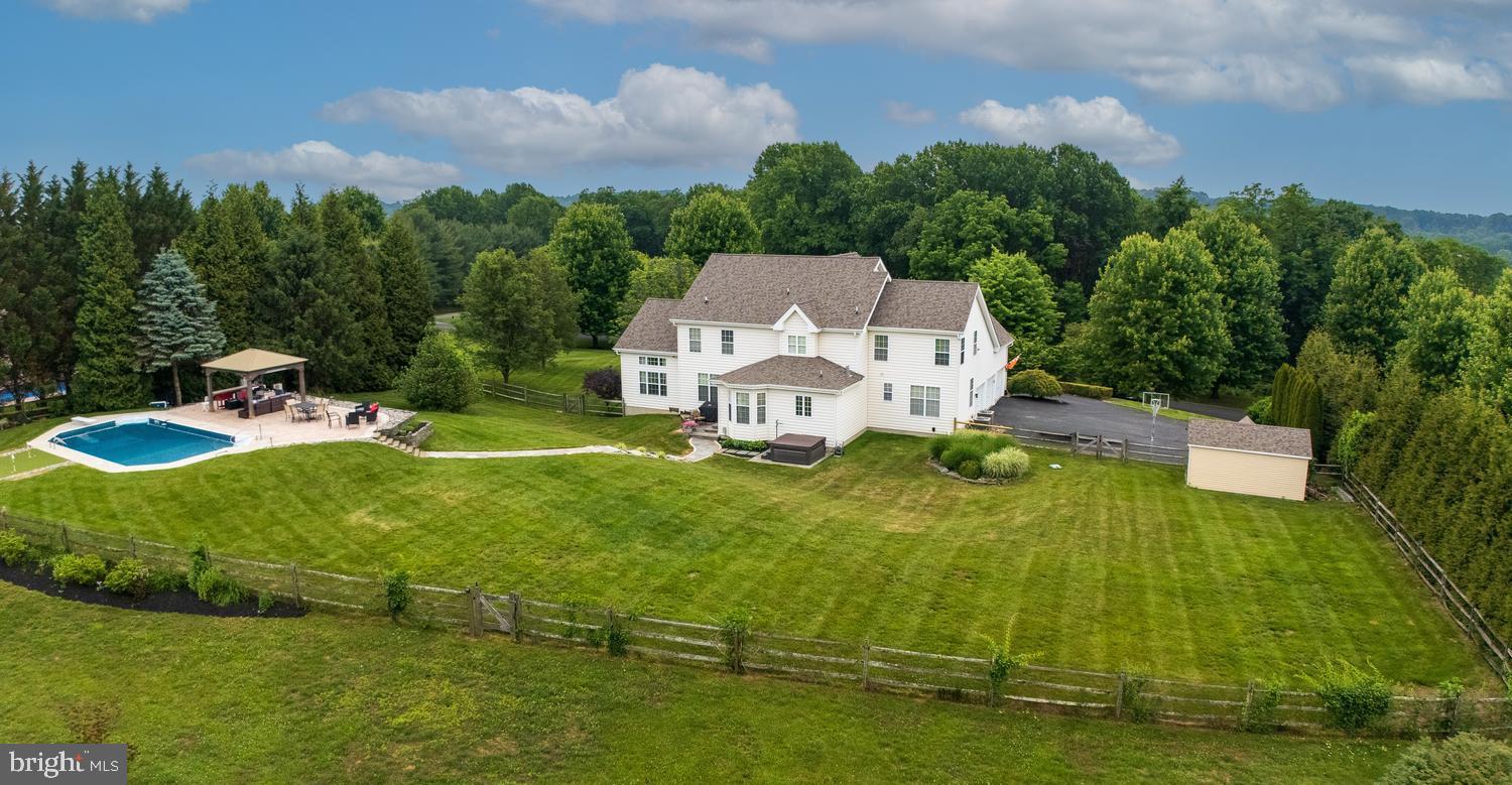 ELK RIDGE FARMS - Residential
