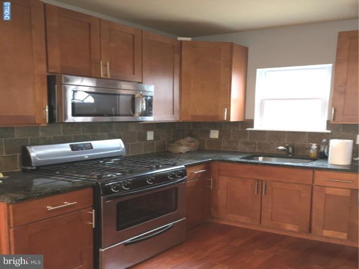 PORT RICHMOND - Residential Lease