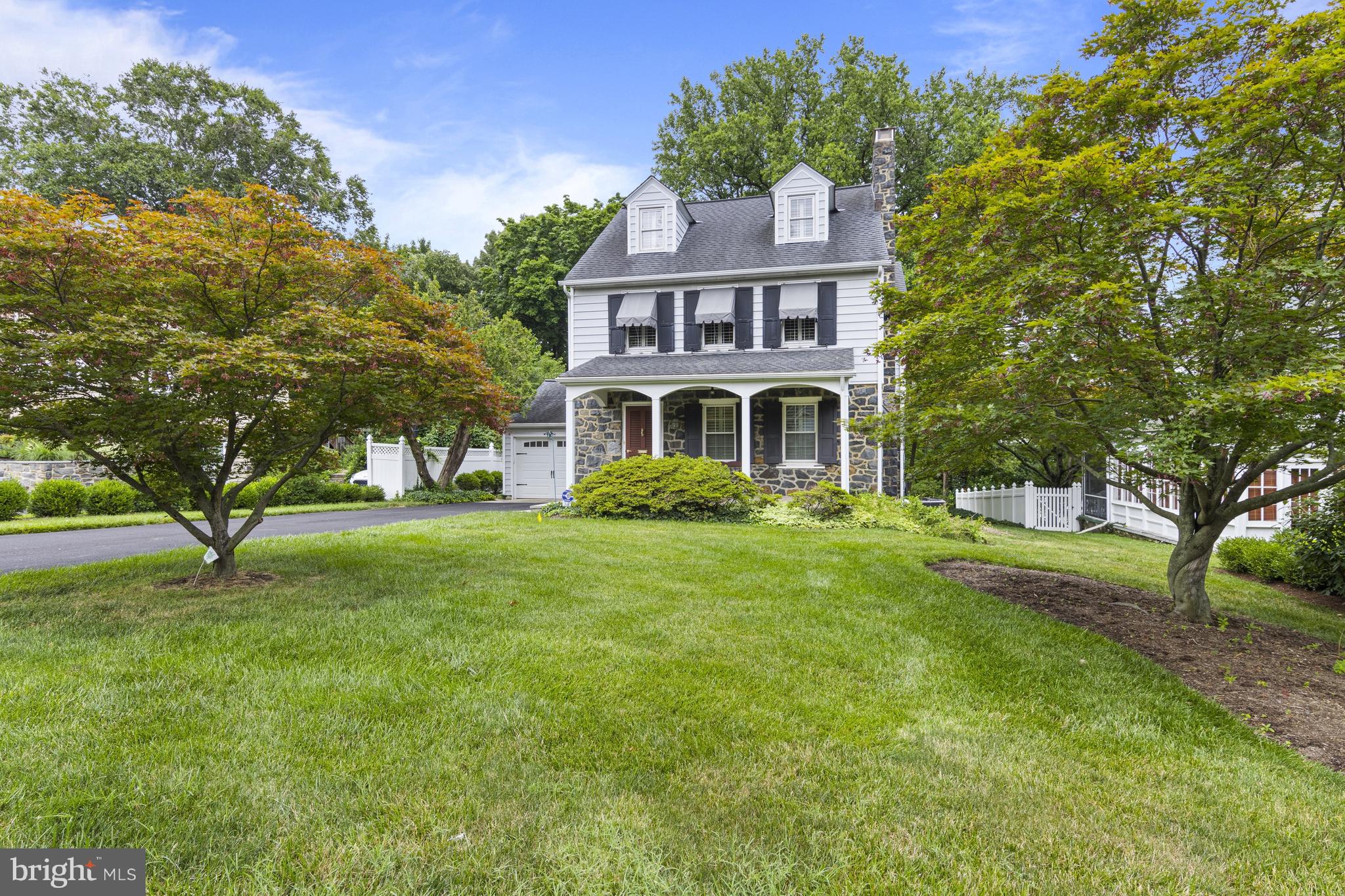 EDGEWOOD HILLS - Residential