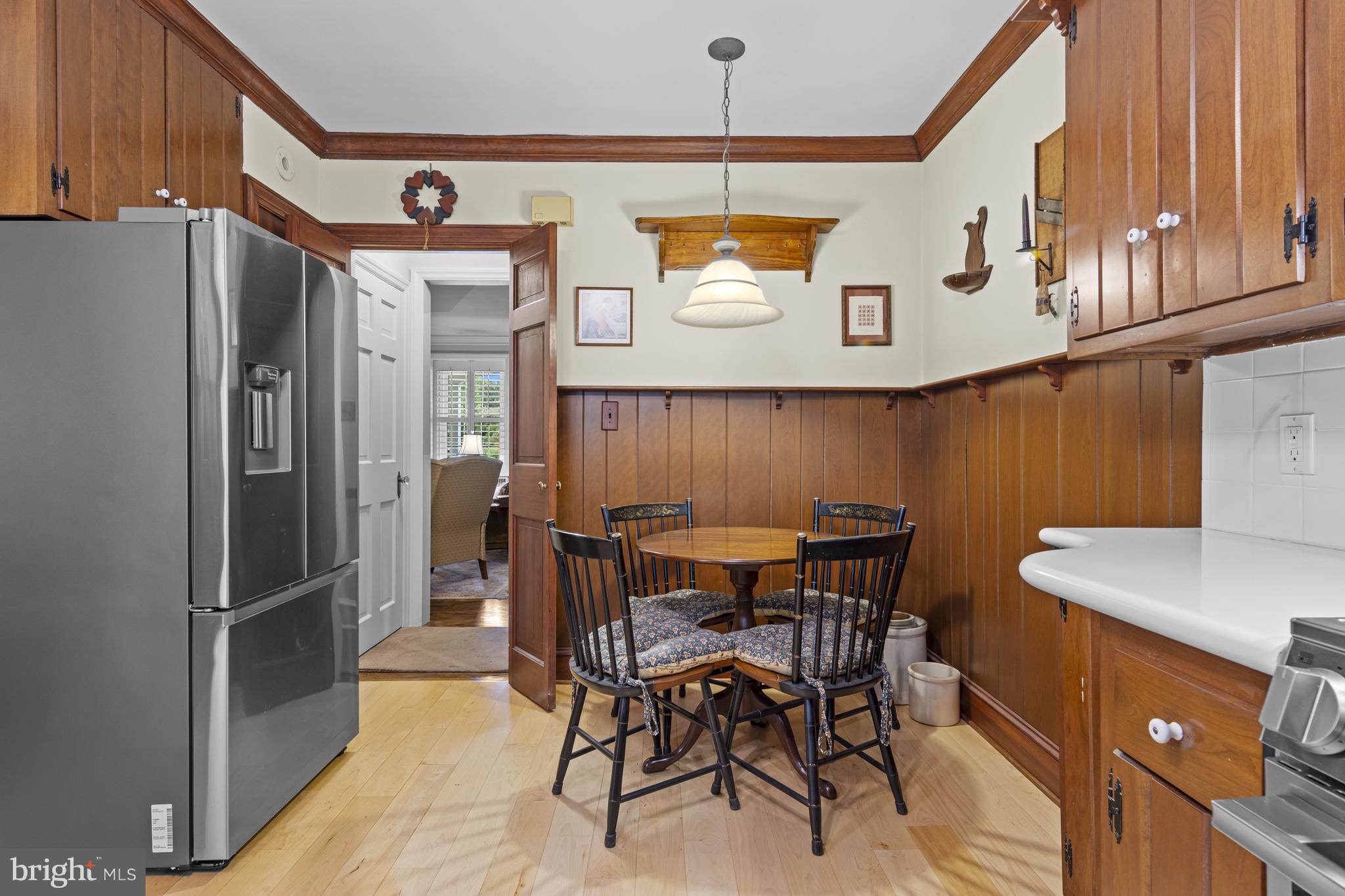 EDGEWOOD HILLS - Residential