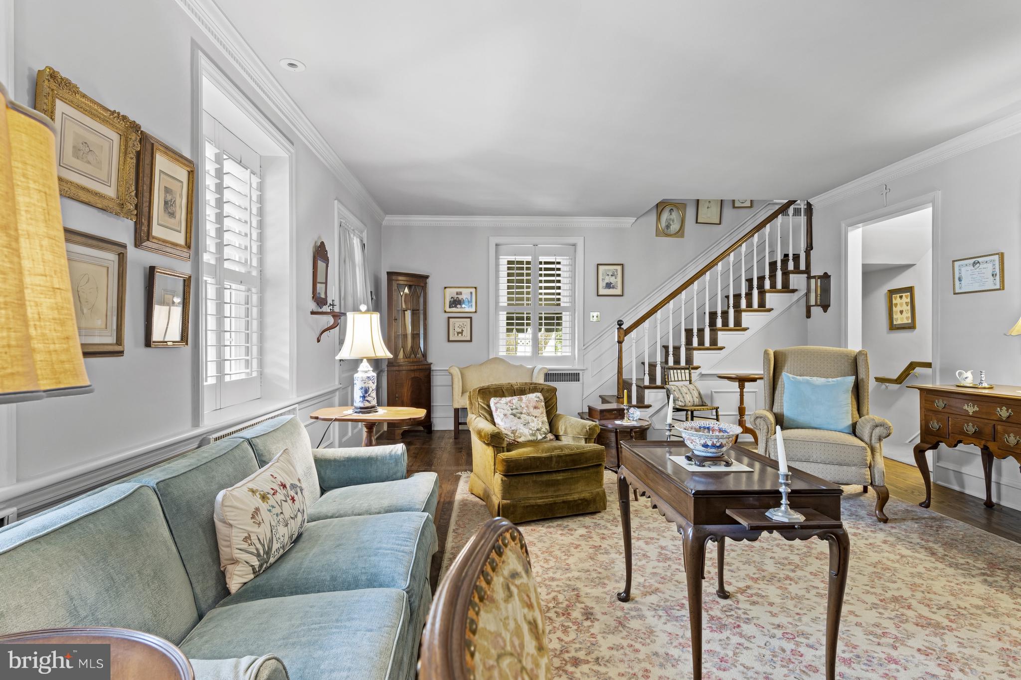 EDGEWOOD HILLS - Residential