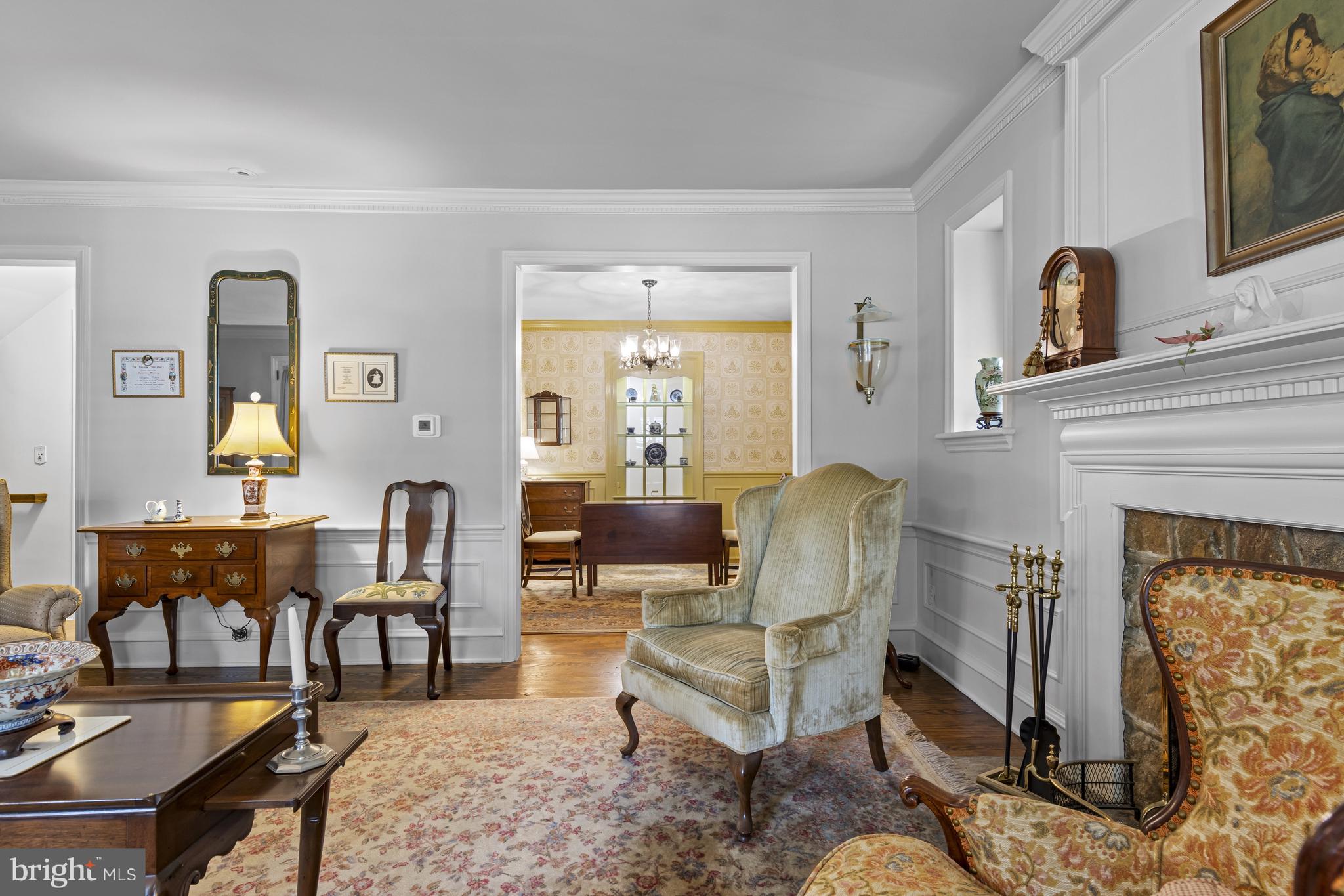 EDGEWOOD HILLS - Residential
