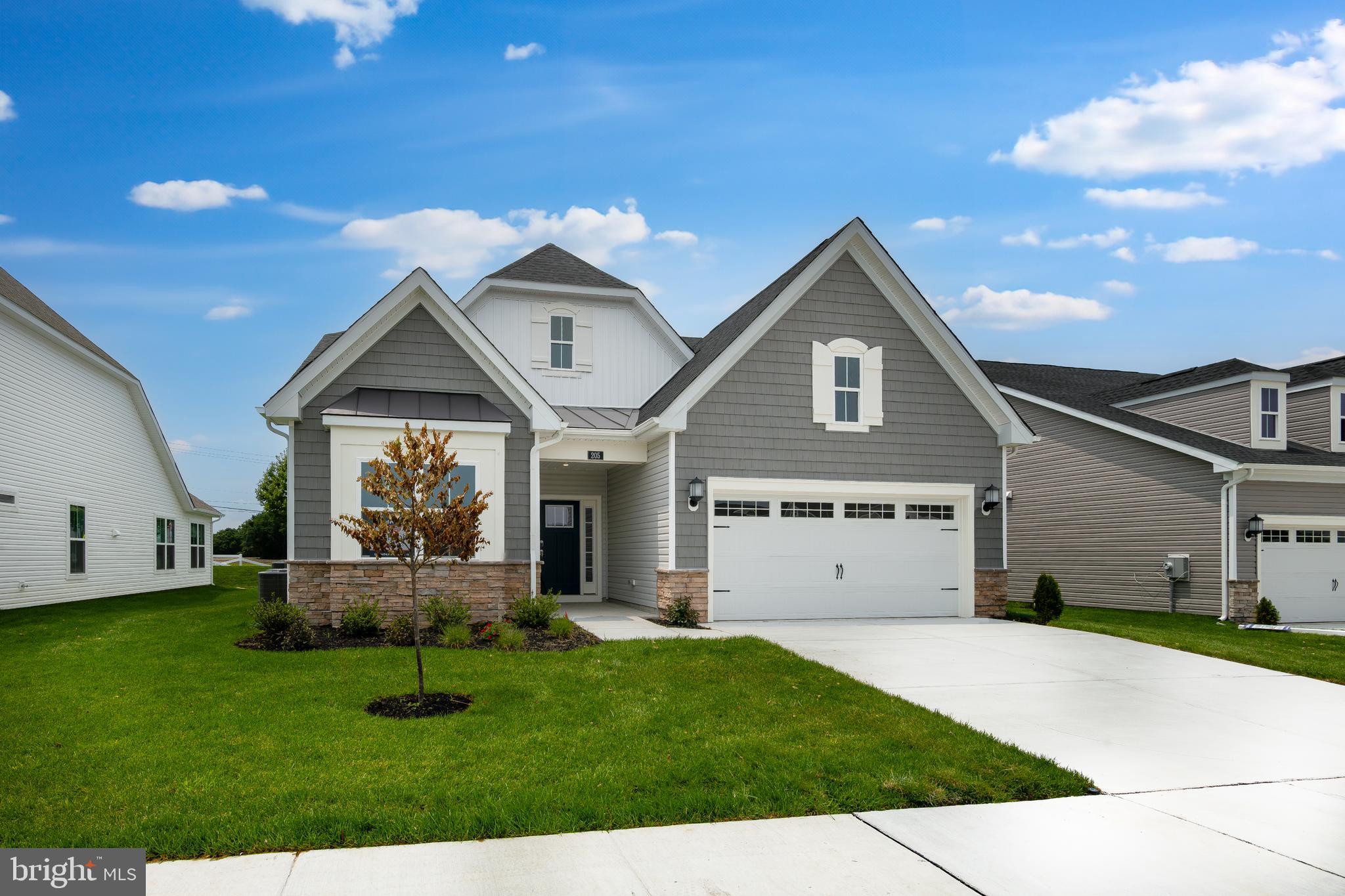 ACADIA LANDING - Residential