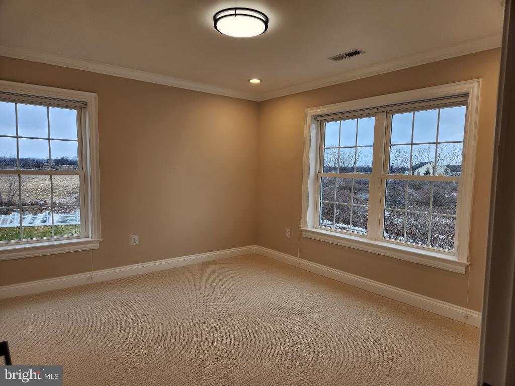 HILLSIDE FARM ESTATES - Residential