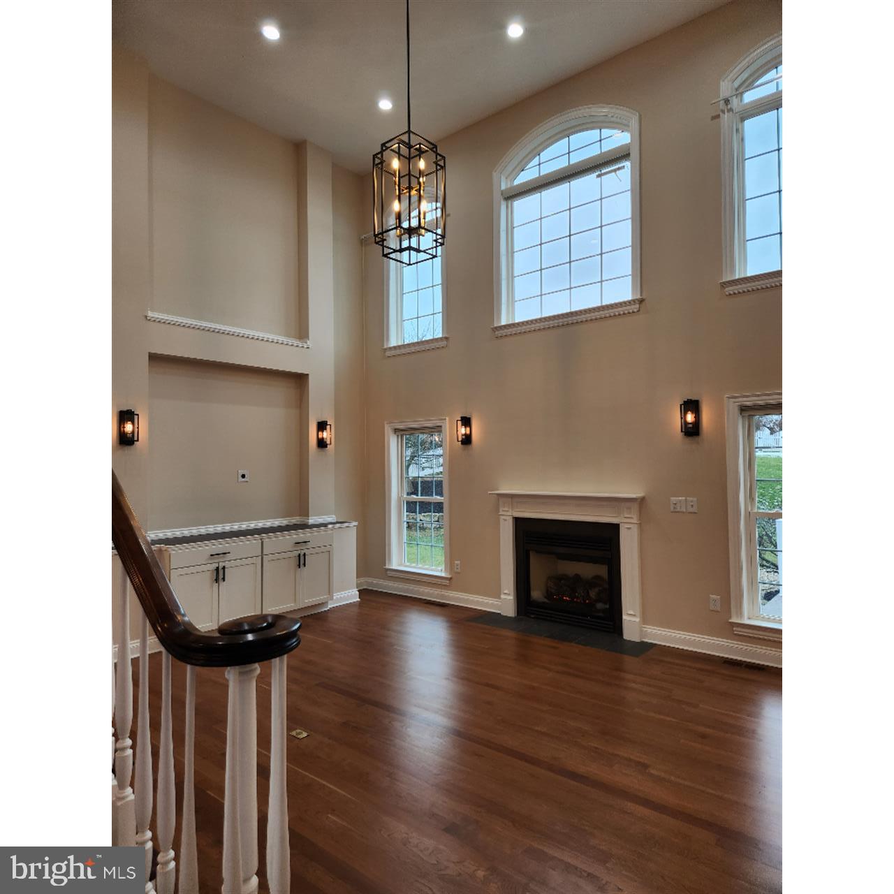 HILLSIDE FARM ESTATES - Residential
