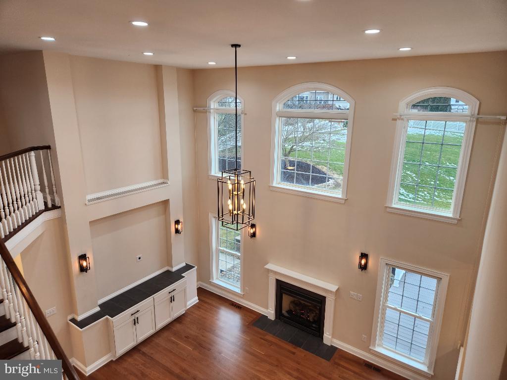HILLSIDE FARM ESTATES - Residential