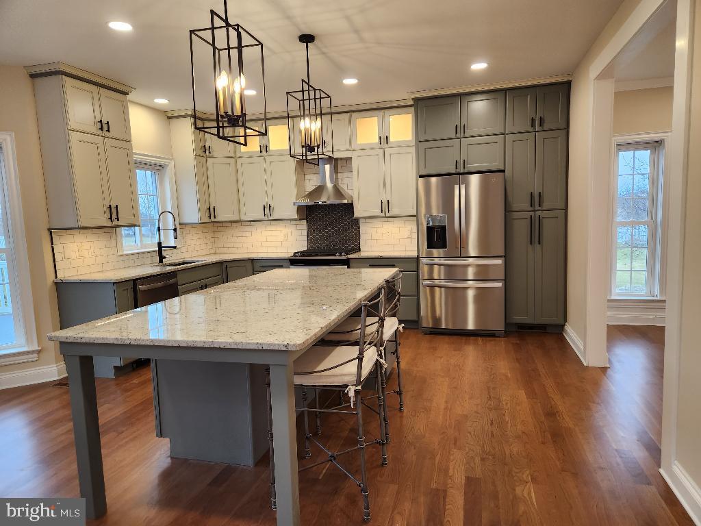 HILLSIDE FARM ESTATES - Residential