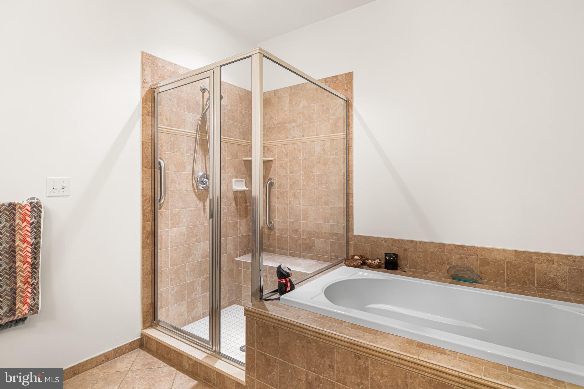 HUNTINGDON PLACE - Residential