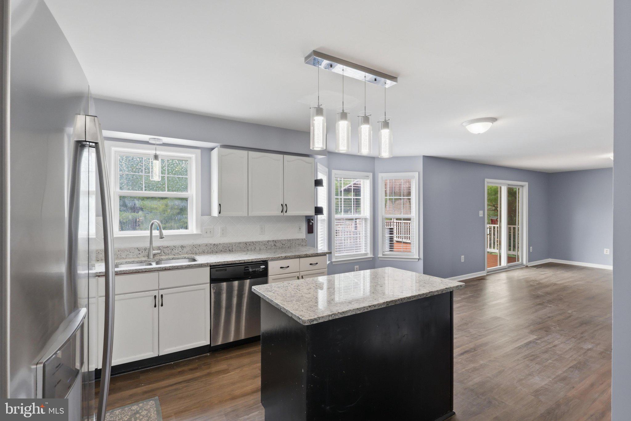 FAIRWAY MEADOWS - Residential