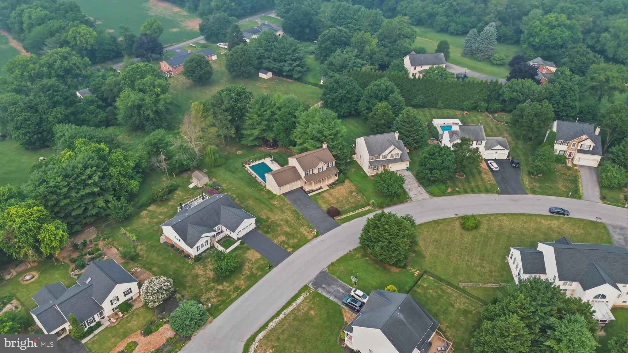 FAIRWAY MEADOWS - Residential