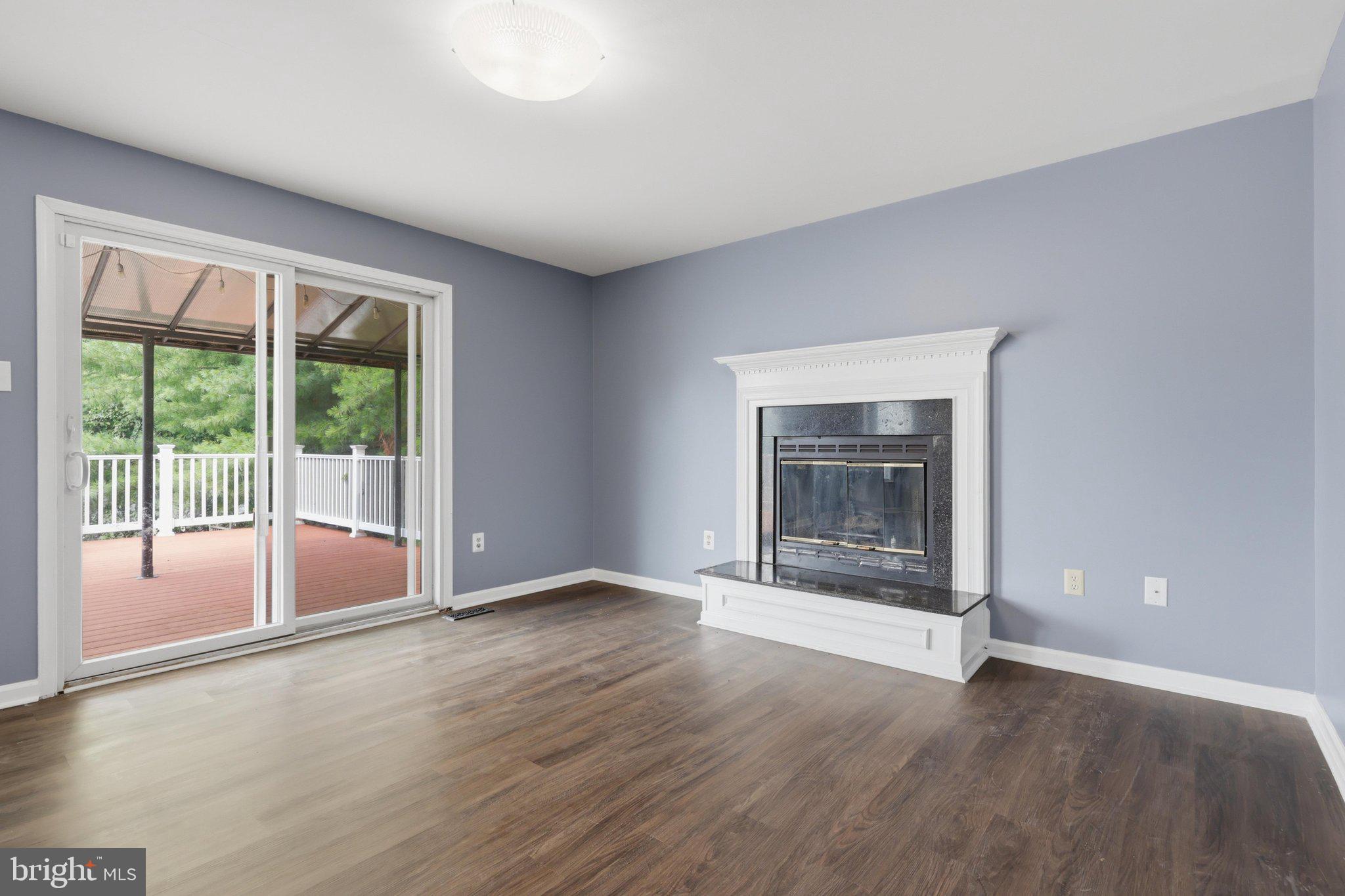 FAIRWAY MEADOWS - Residential
