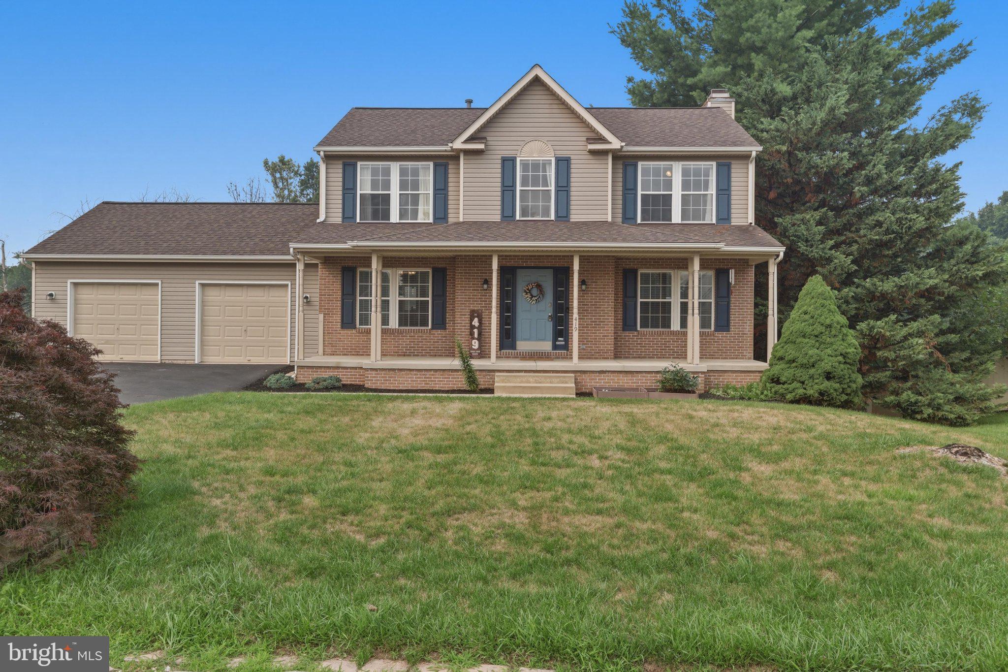 FAIRWAY MEADOWS - Residential