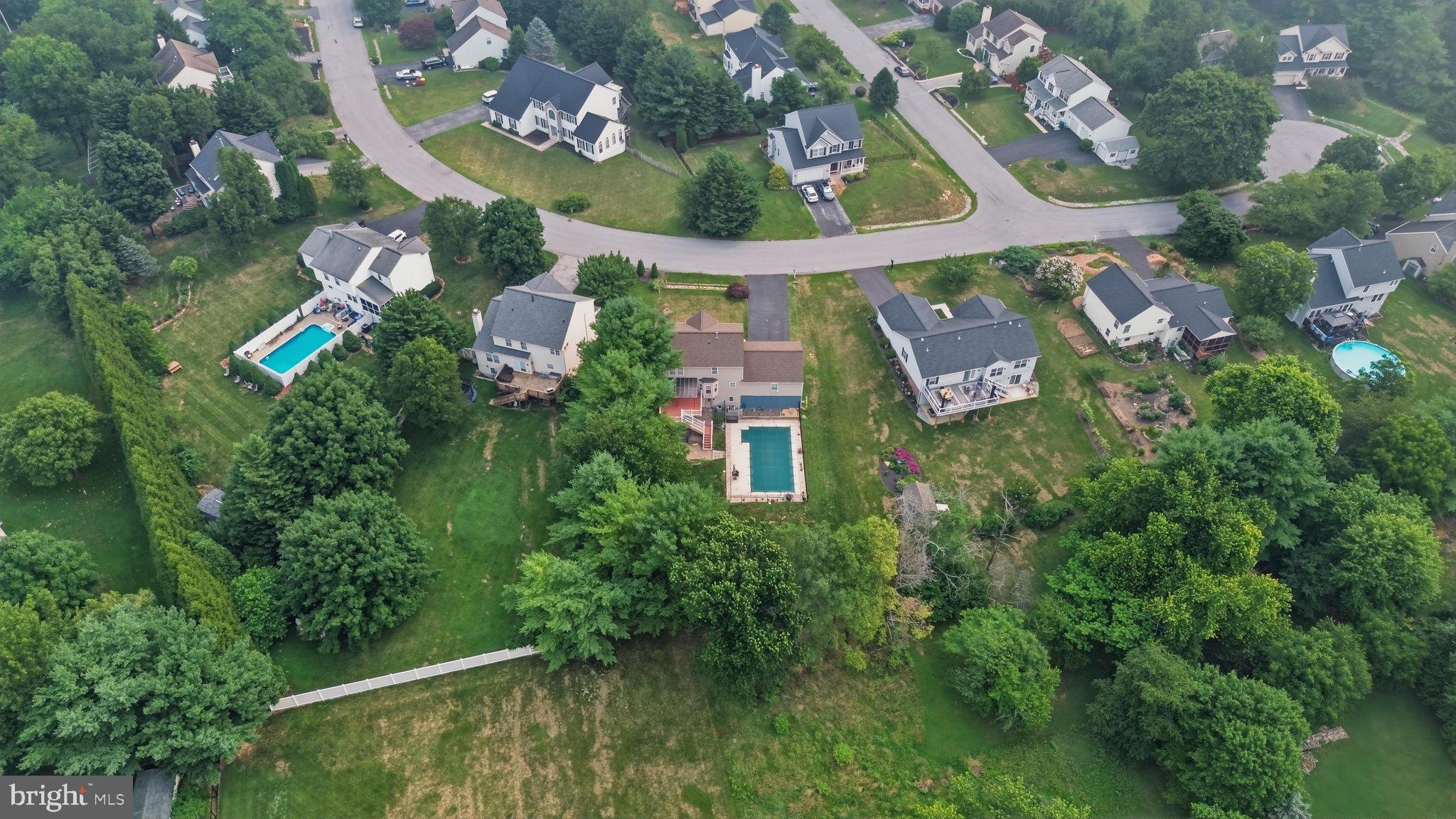 FAIRWAY MEADOWS - Residential