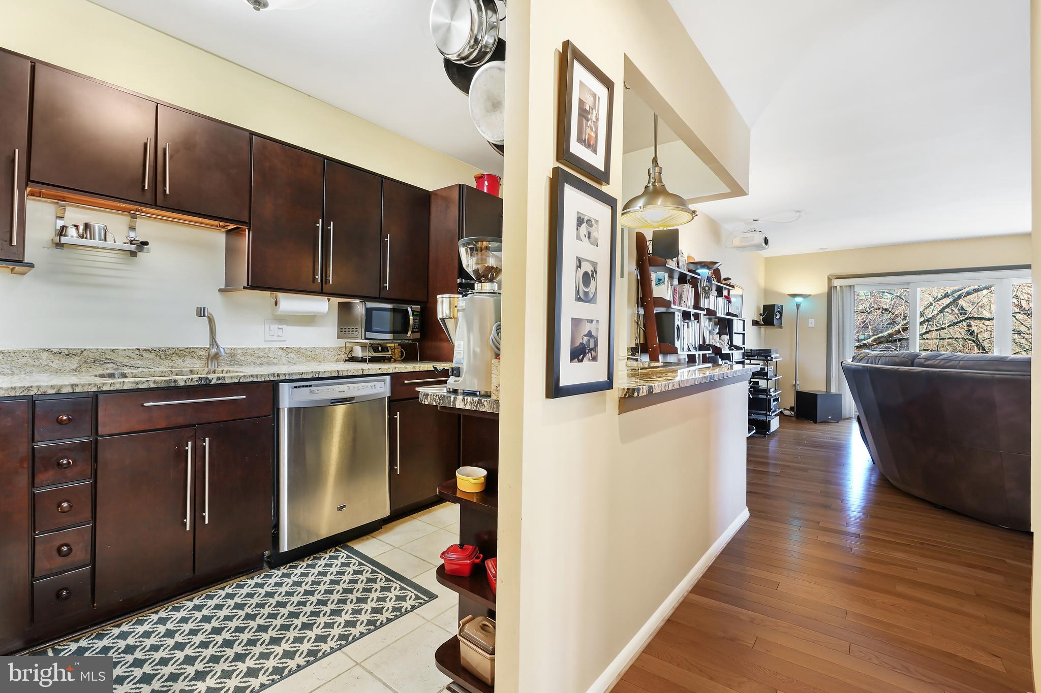 WEST SPRING - Residential