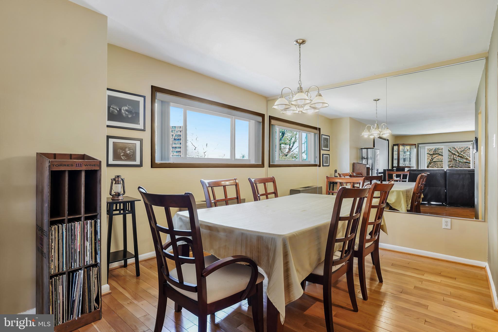 WEST SPRING - Residential