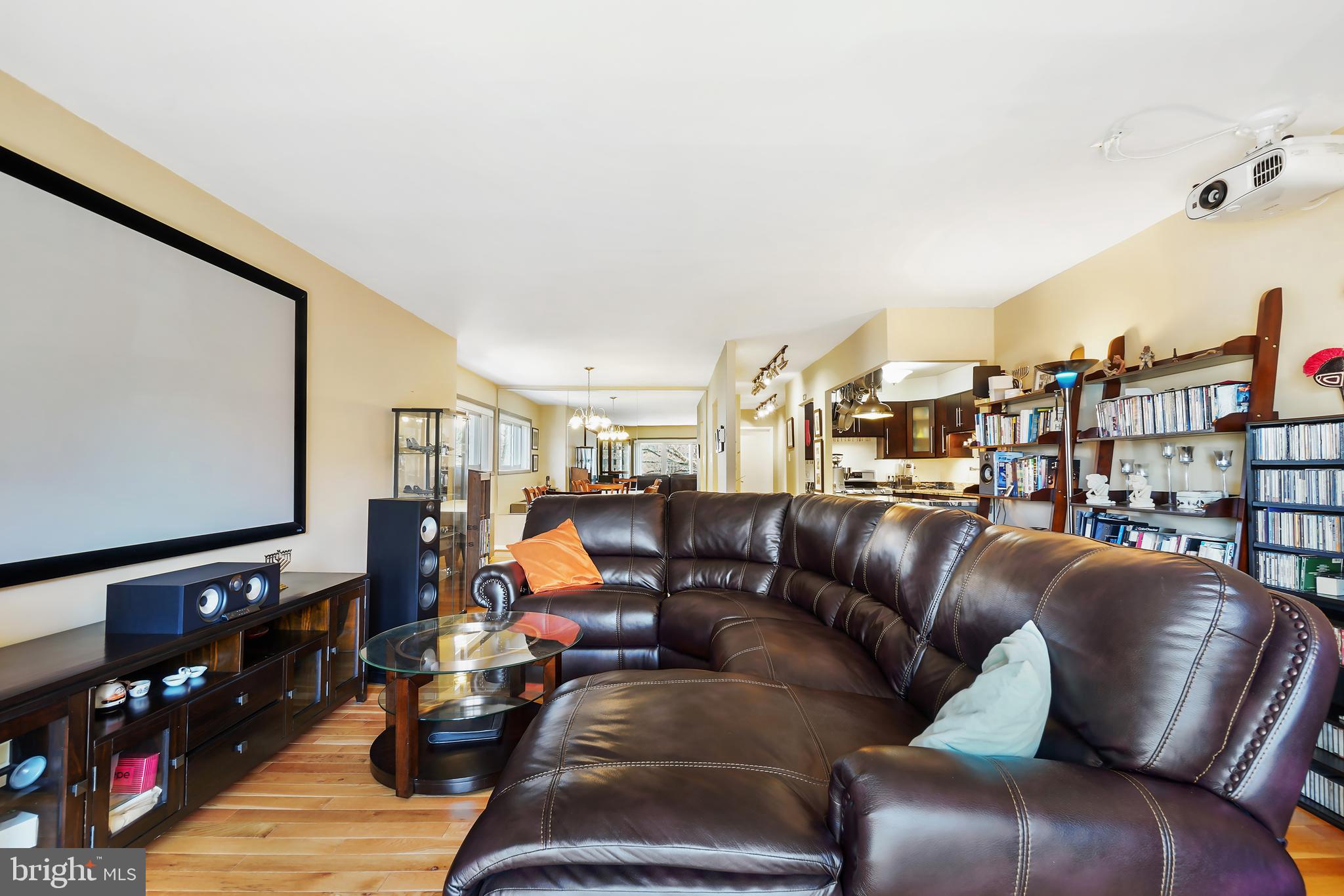 WEST SPRING - Residential