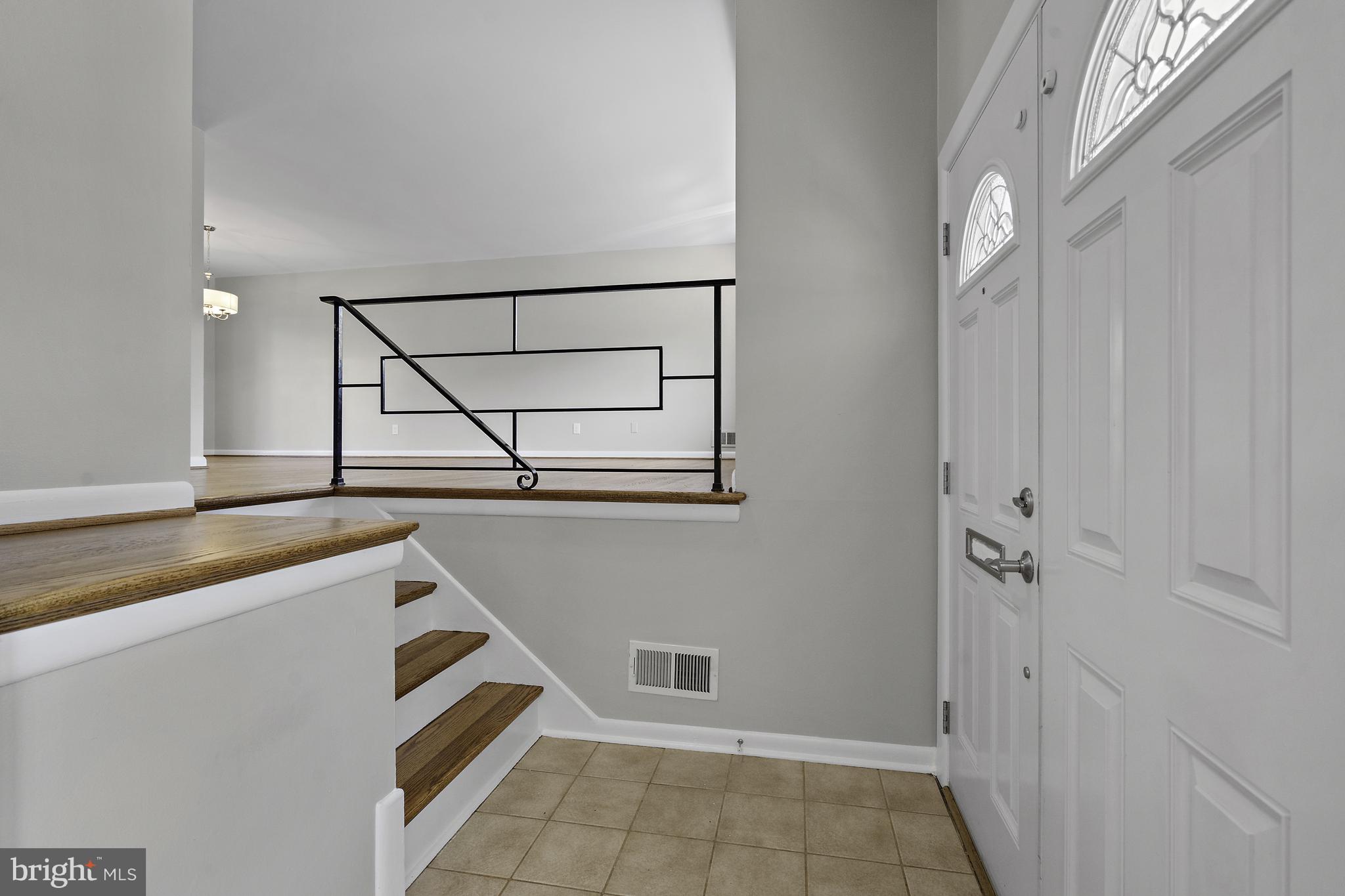 POTOMAC VALLEY - Residential Lease