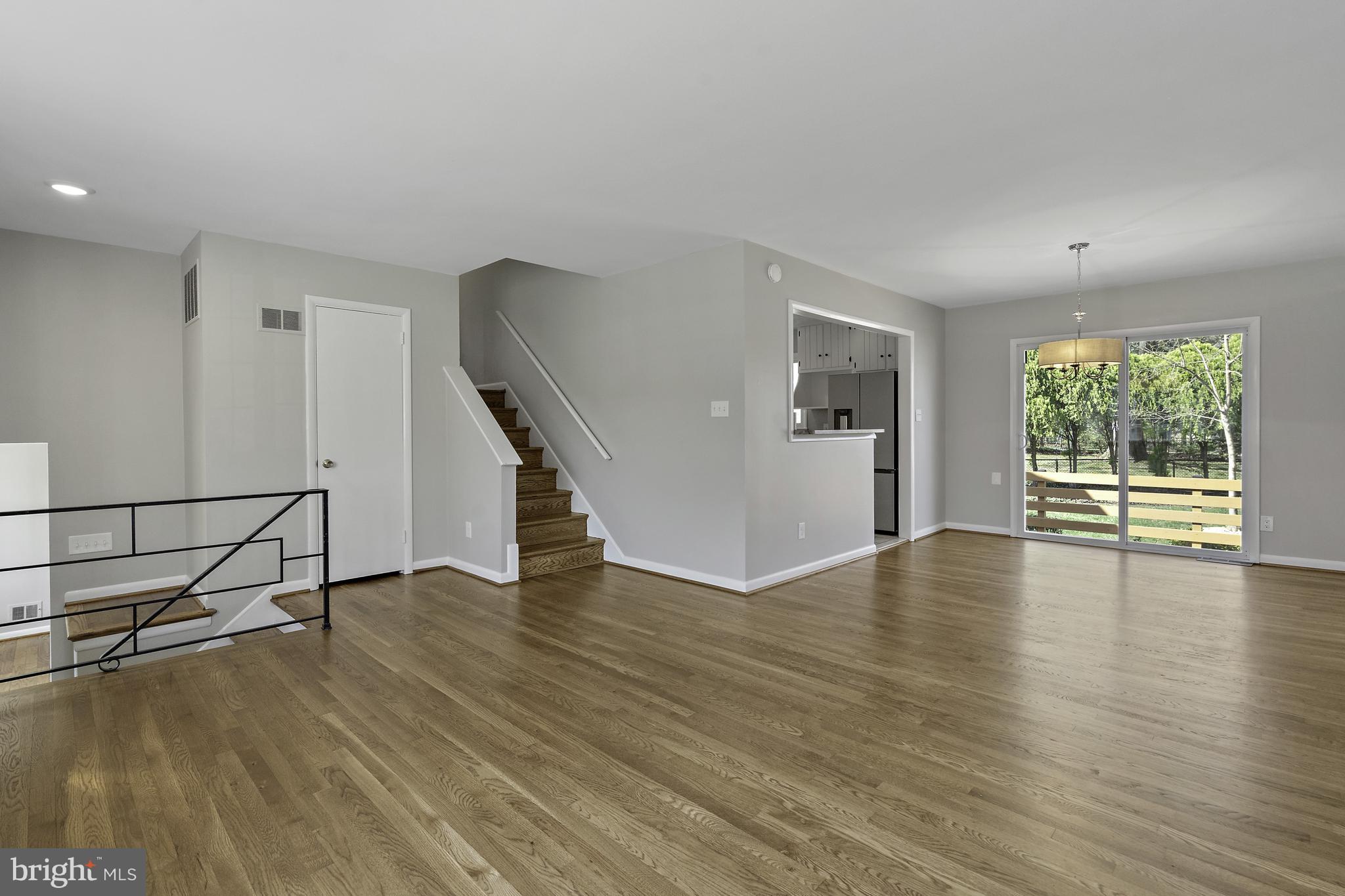 POTOMAC VALLEY - Residential Lease