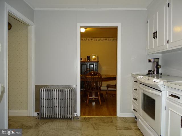 WINDSOR BORO - Residential