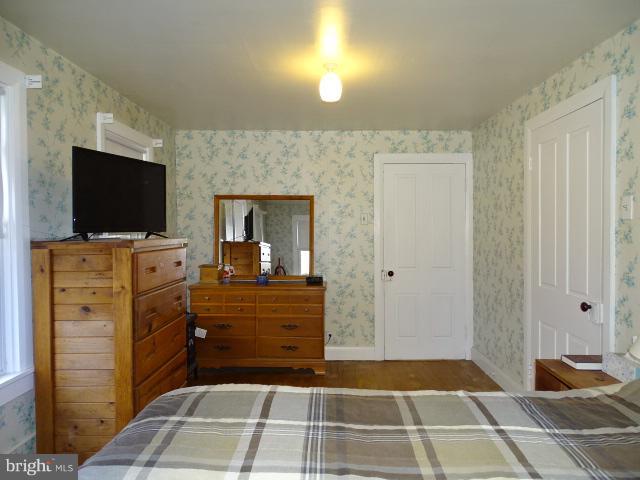 WINDSOR BORO - Residential