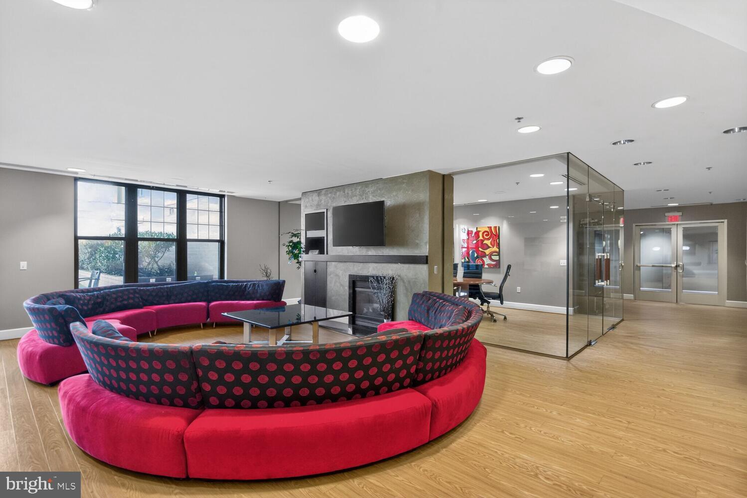 THE SPECTRUM - Residential