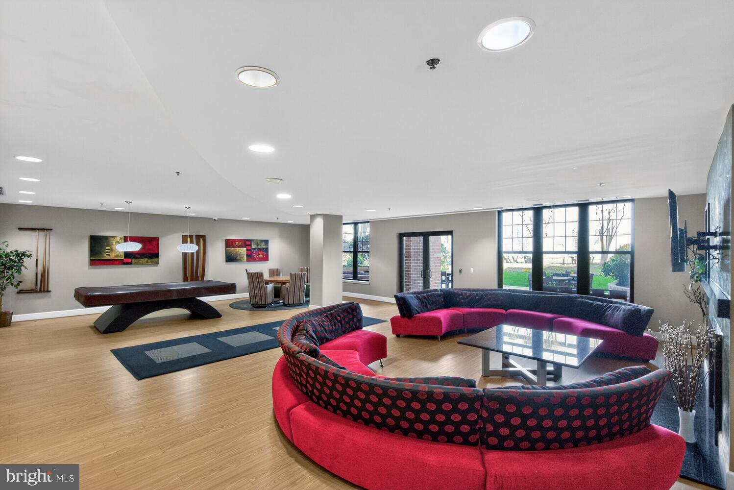 THE SPECTRUM - Residential