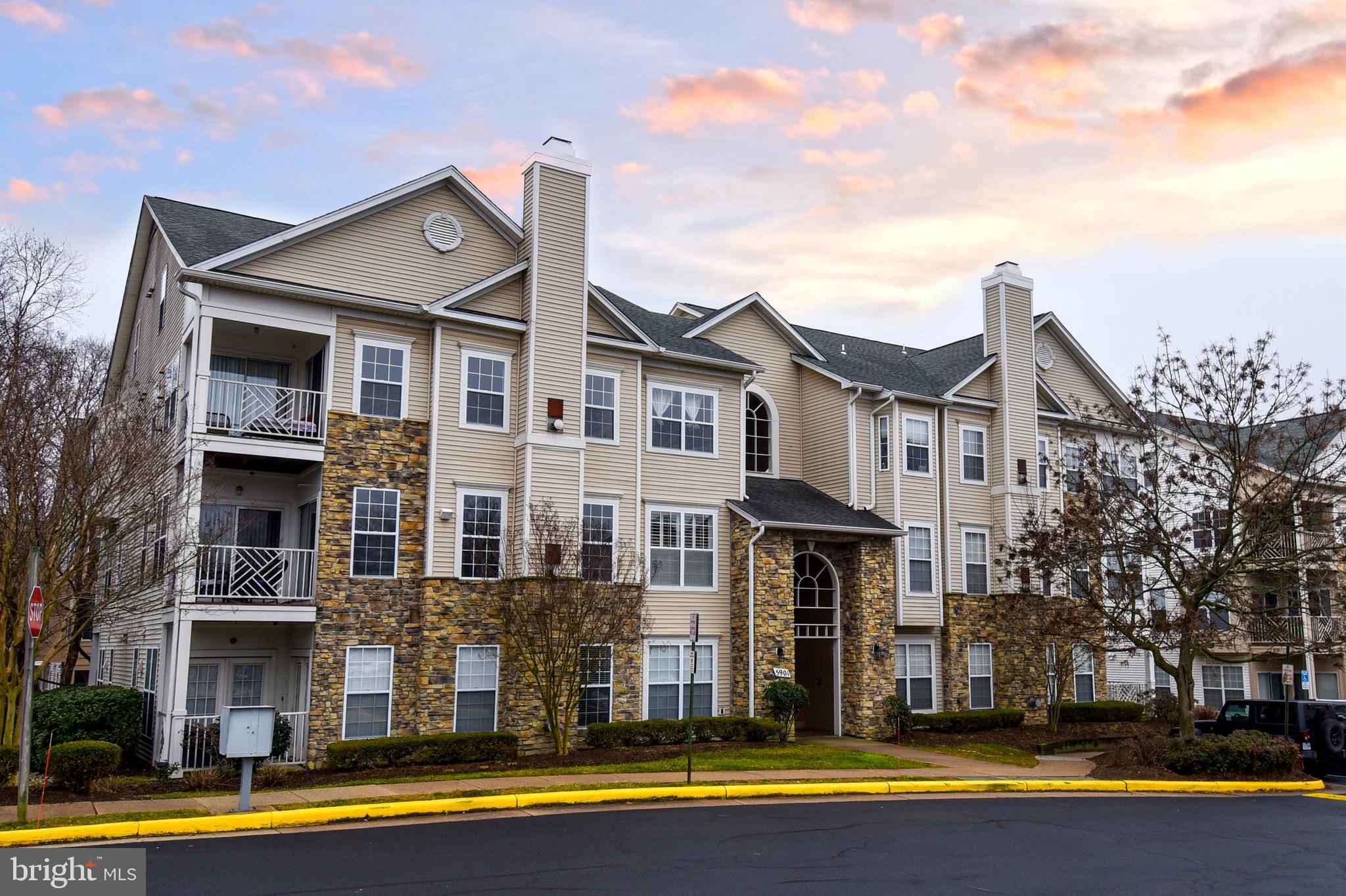 **Landlord is a quick move-in special of $650 off of the First Full Month's Rent for a lease agreement signed by 3/1/25 with a lease start date no later than 3/15/25 for a 15-24 month lease agreement.**

Welcome to Founders Walk!
This updated 2-bedroom, 2-bath end-unit condo offers a spacious, light-filled layout perfect for modern living. Highlights include 9+ ft ceilings, luxury vinyl flooring, a cozy gas fireplace, and a private deck with peaceful tree views.

The gourmet kitchen features granite countertops, shaker-style cabinets, stainless steel appliances, and an eat-in area with access to the deck. The primary suite includes a walk-in closet and a luxury bath with a soaking tub and separate shower. A second bedroom, full bath, and in-unit washer/dryer complete the space.

Enjoy community amenities like a swimming pool, clubhouse, and tot lot. Conveniently located less than 1 mile from Van Dorn Metro, with easy access to I-95, I-495, and nearby shopping, dining, and parks.

Don’t miss this commuter’s dream—schedule your tour today!

**Instructions on how to apply are in the document tab of the MLS**