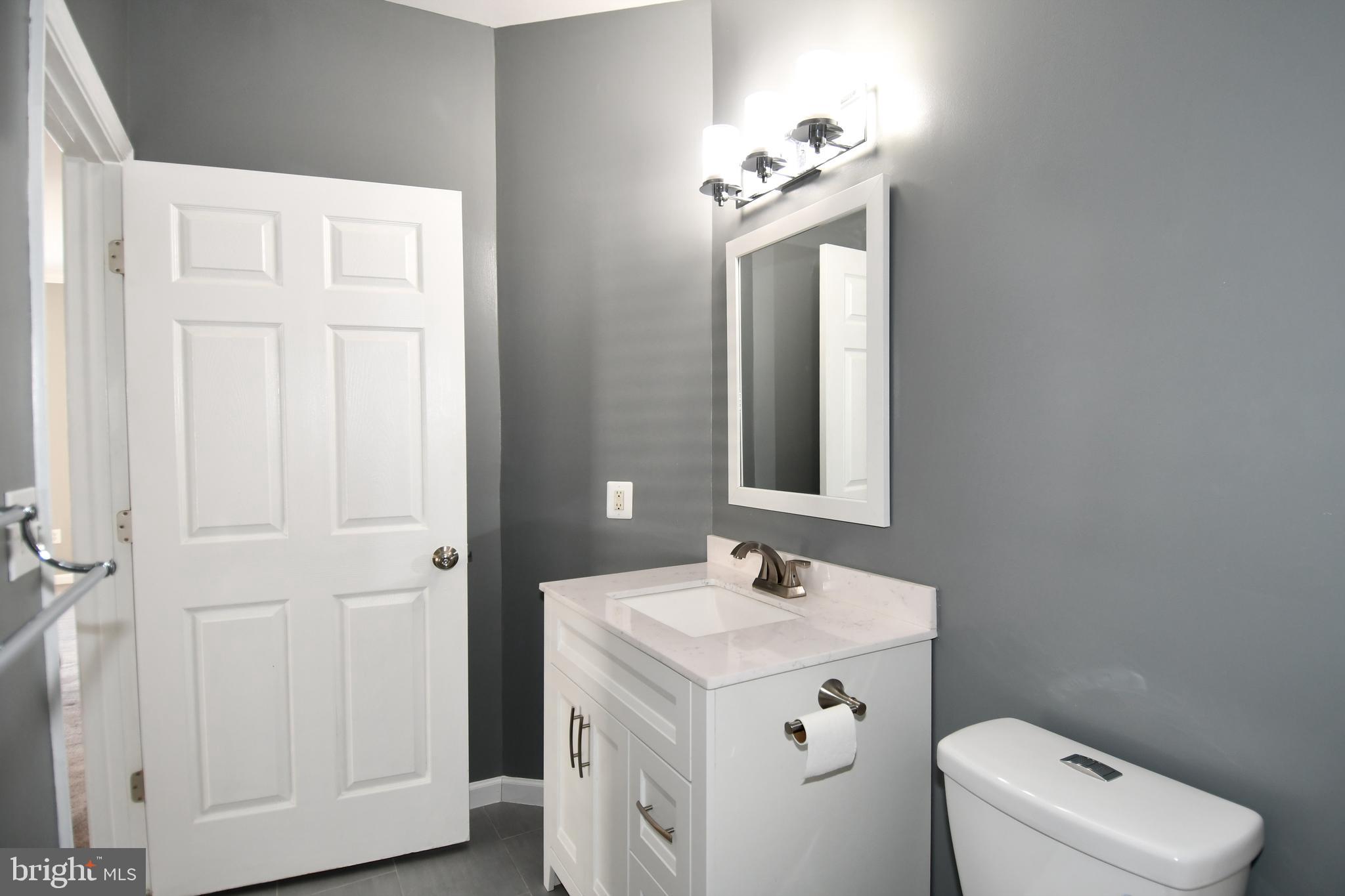 FOUNDERS WALK - Residential Lease