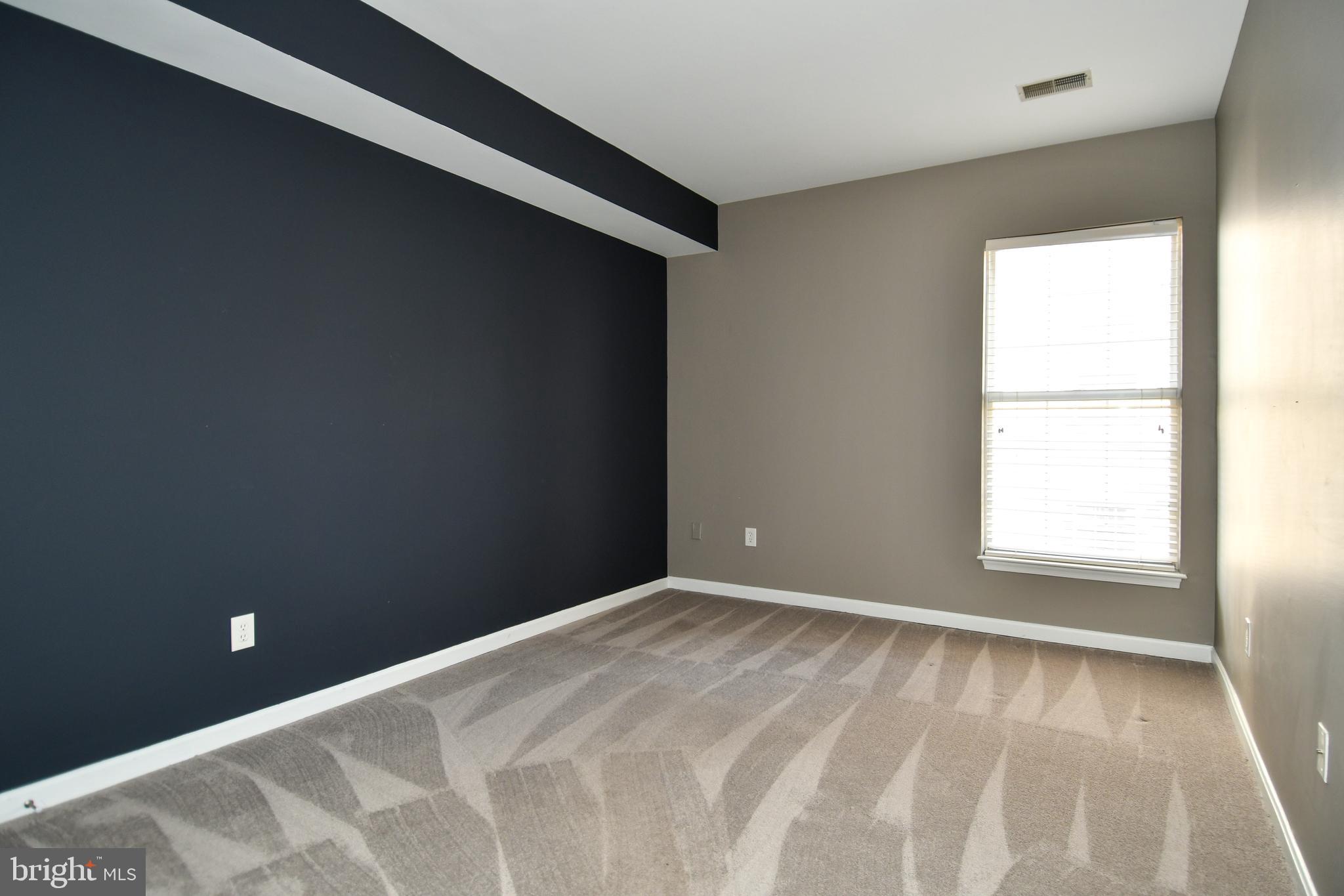 FOUNDERS WALK - Residential Lease
