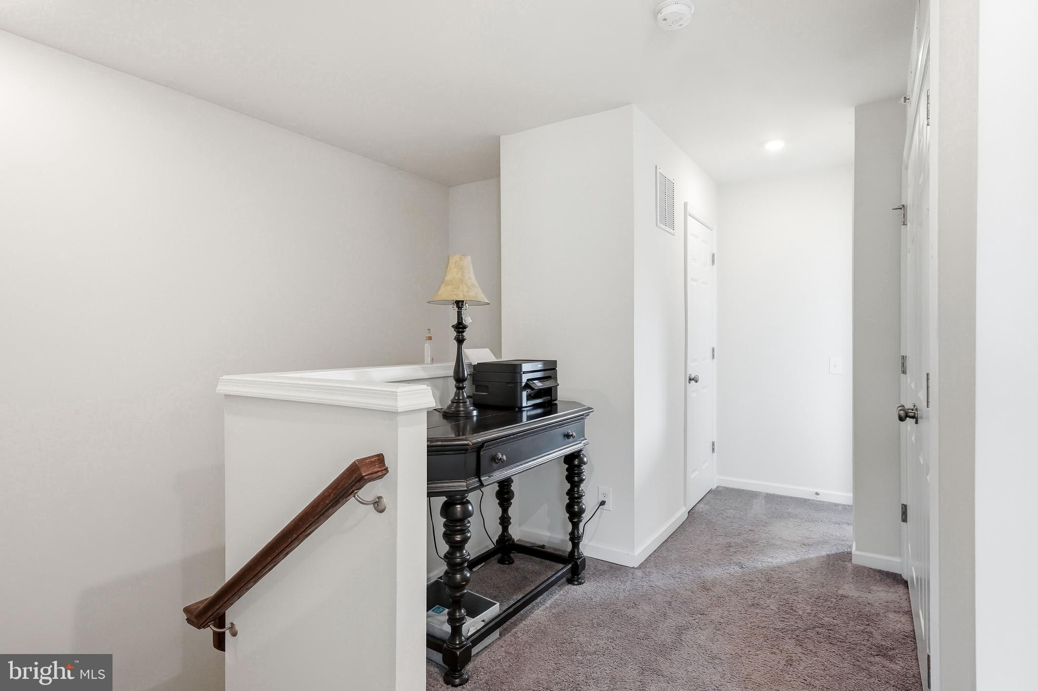 TALL OAKS - Residential
