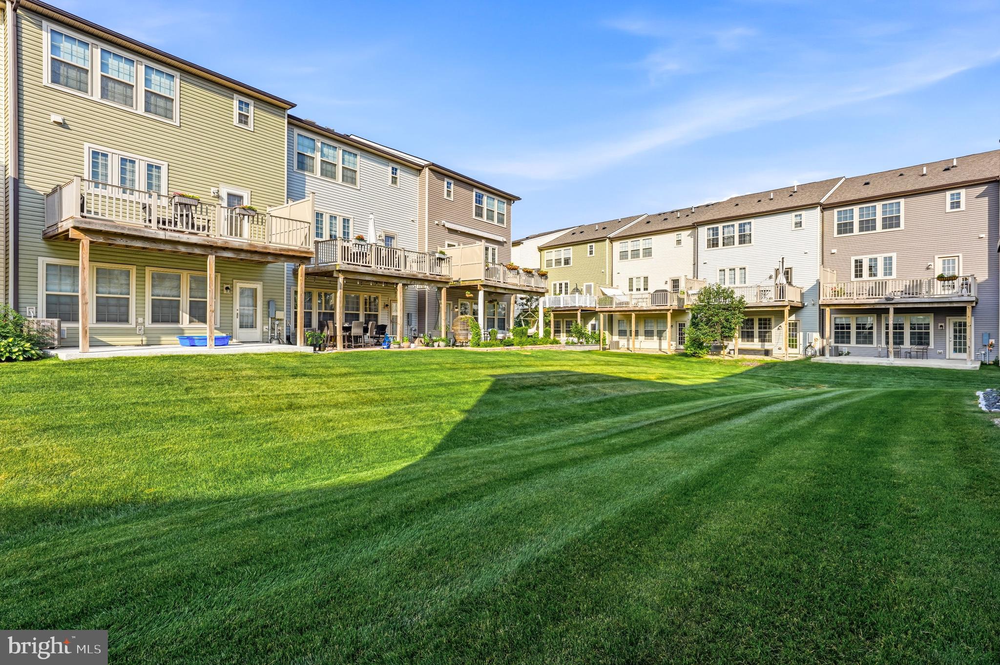 TALL OAKS - Residential