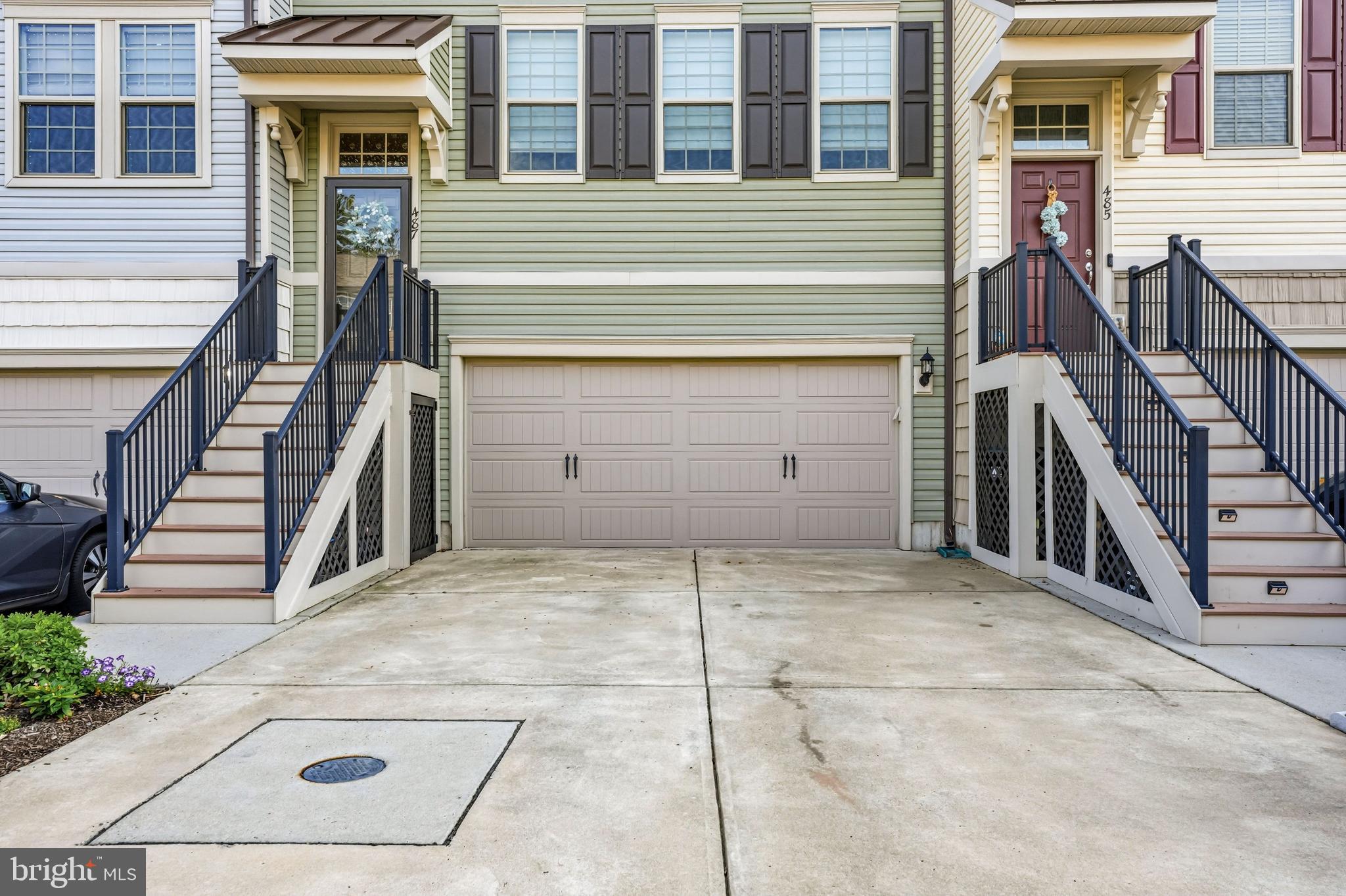 TALL OAKS - Residential