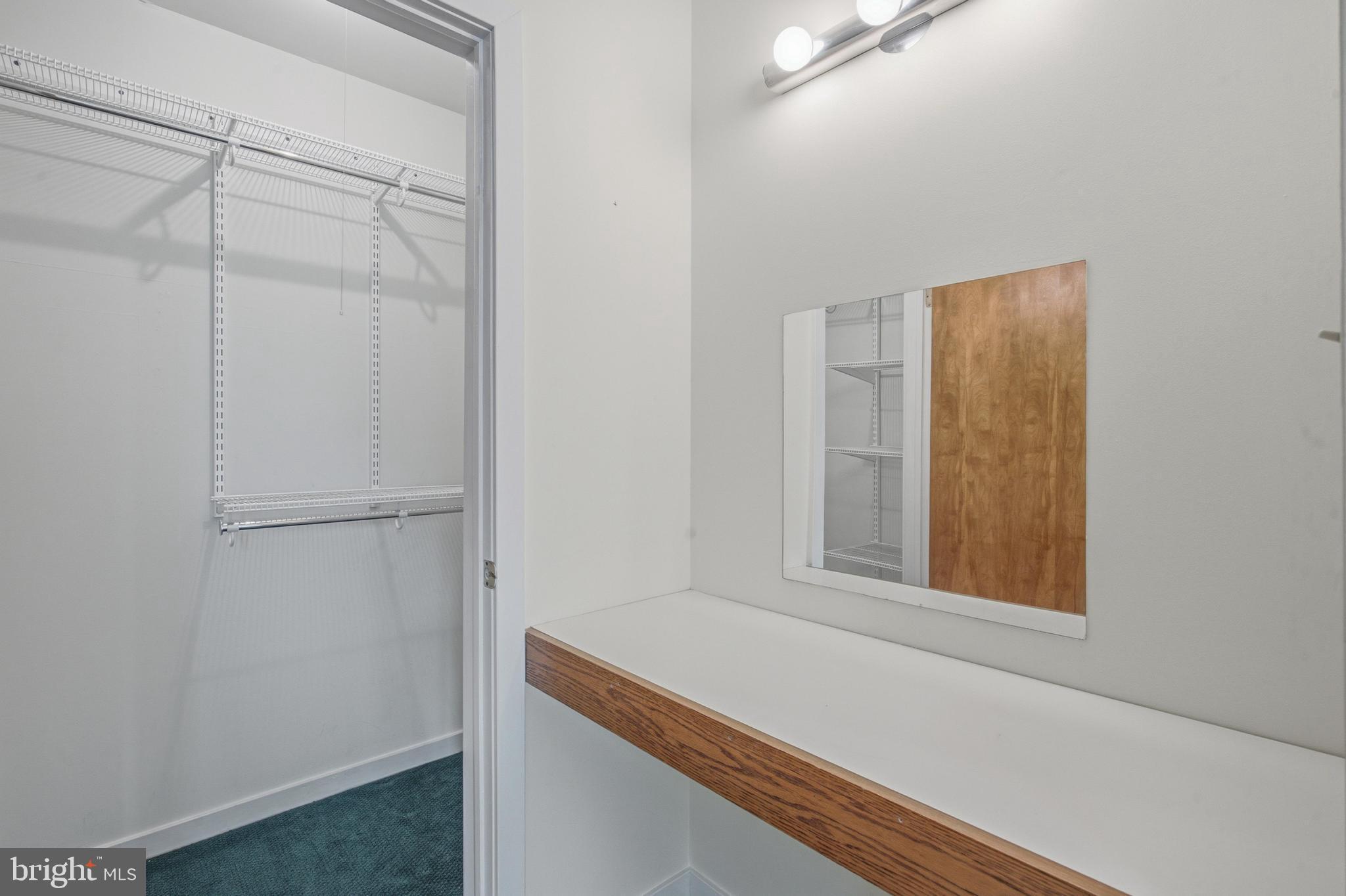 SOUTHPOINT - Residential