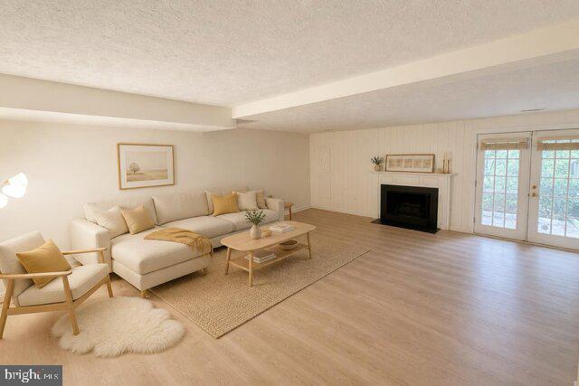 GUNNERS LAKE VILLAGE - Residential