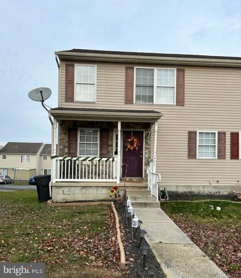 Inviting home in a prime location with numerous upgrades: new carpet, flooring, appliances, basement sliding door and a freshly painted interior.