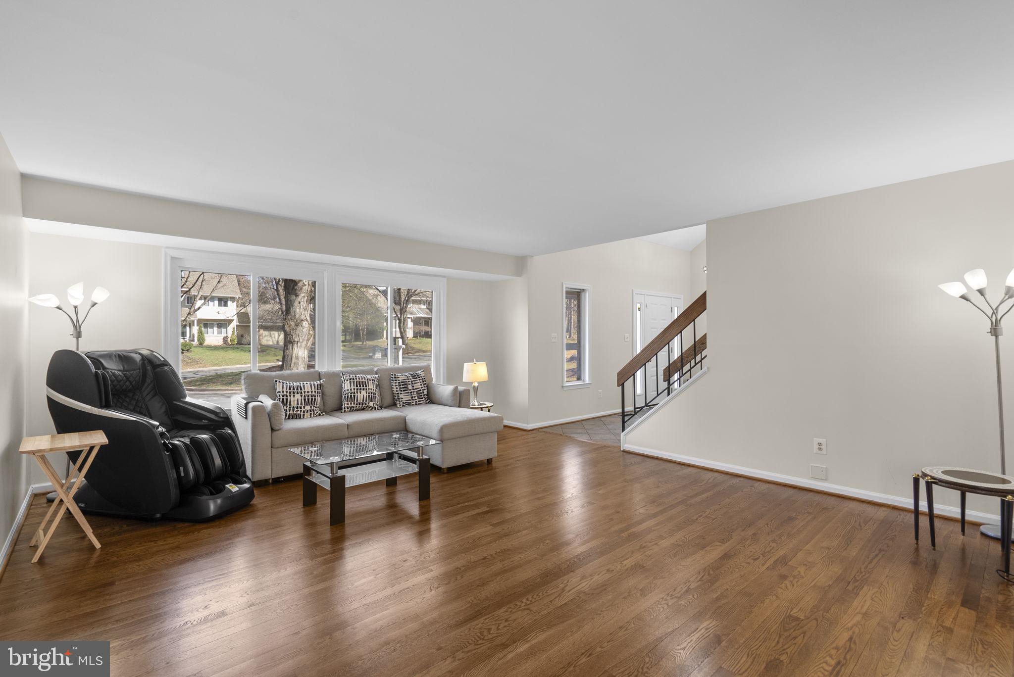 FLINTS GROVE - Residential