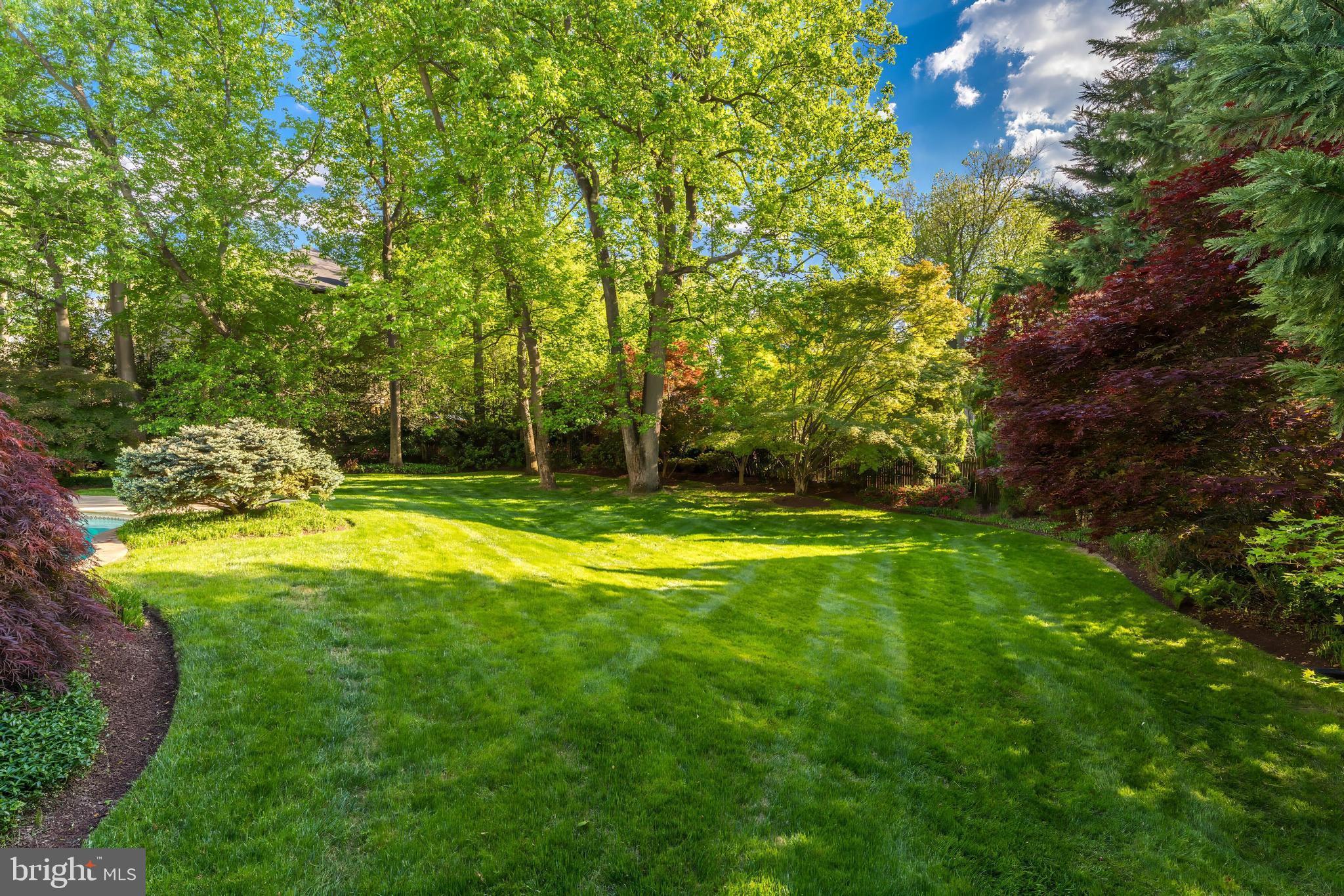 BEVERLY MANOR - Residential