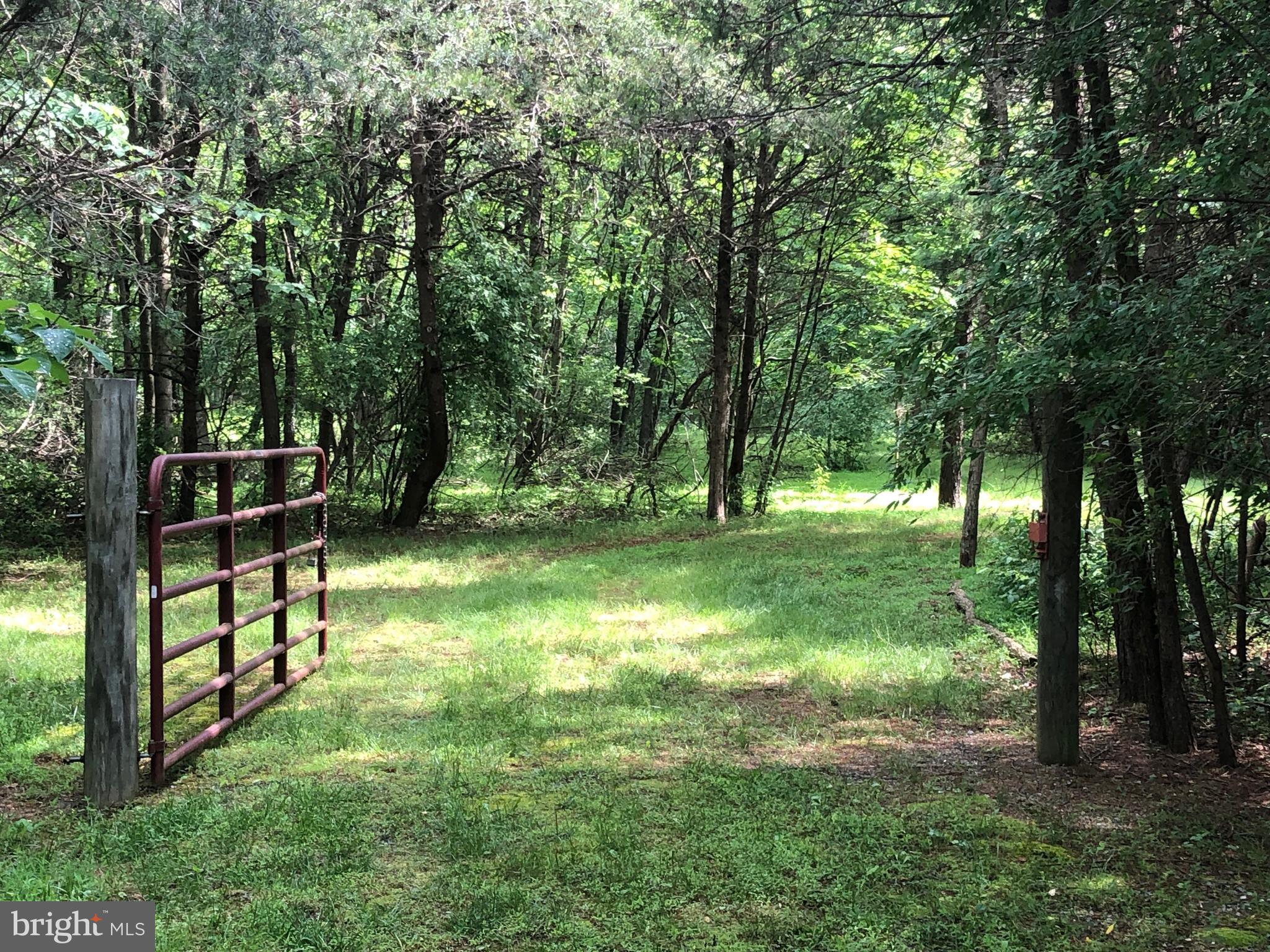 BIRCH CREEK - Land