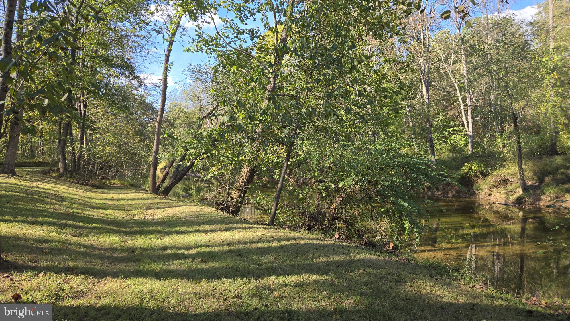 BIRCH CREEK - Land