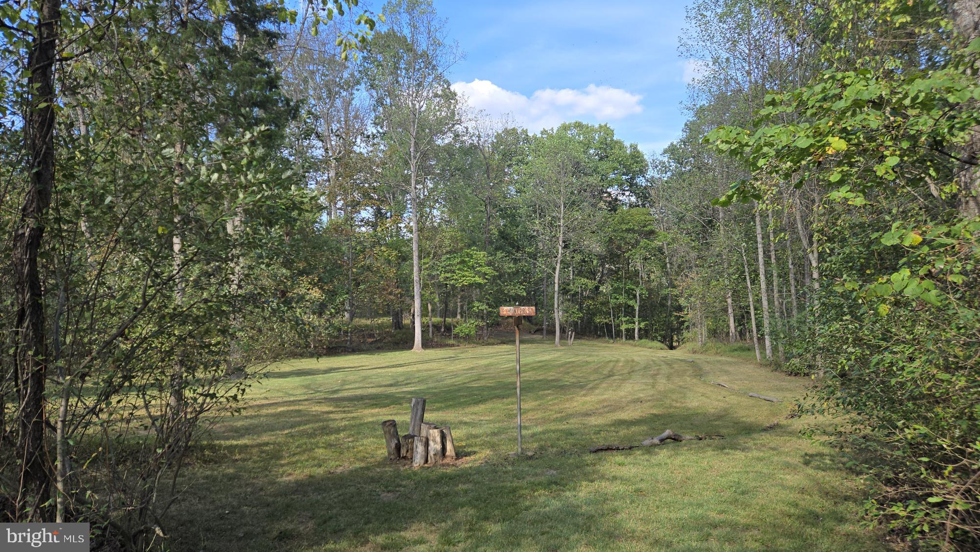 BIRCH CREEK - Land