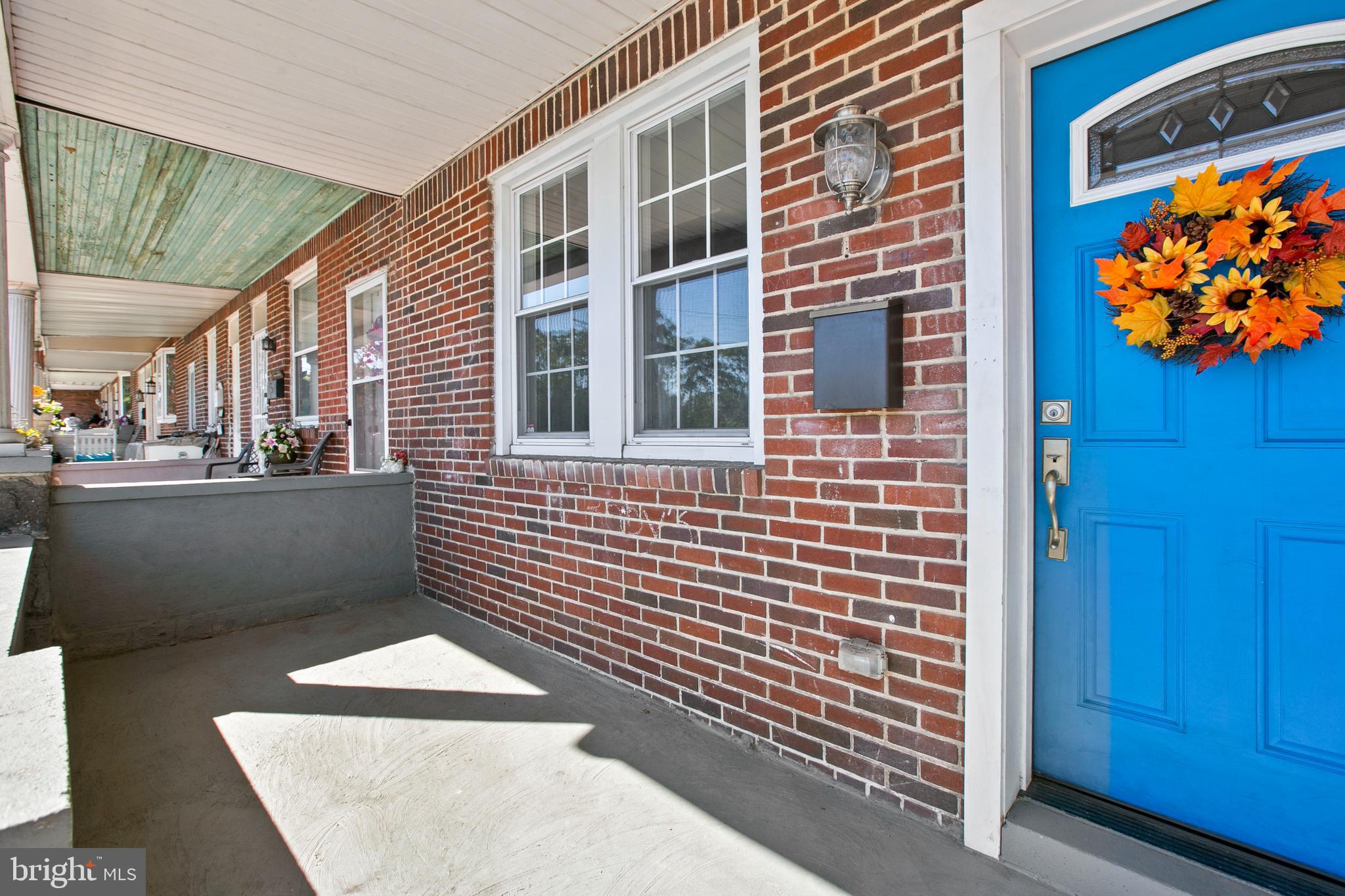 GREEKTOWN - Residential Lease