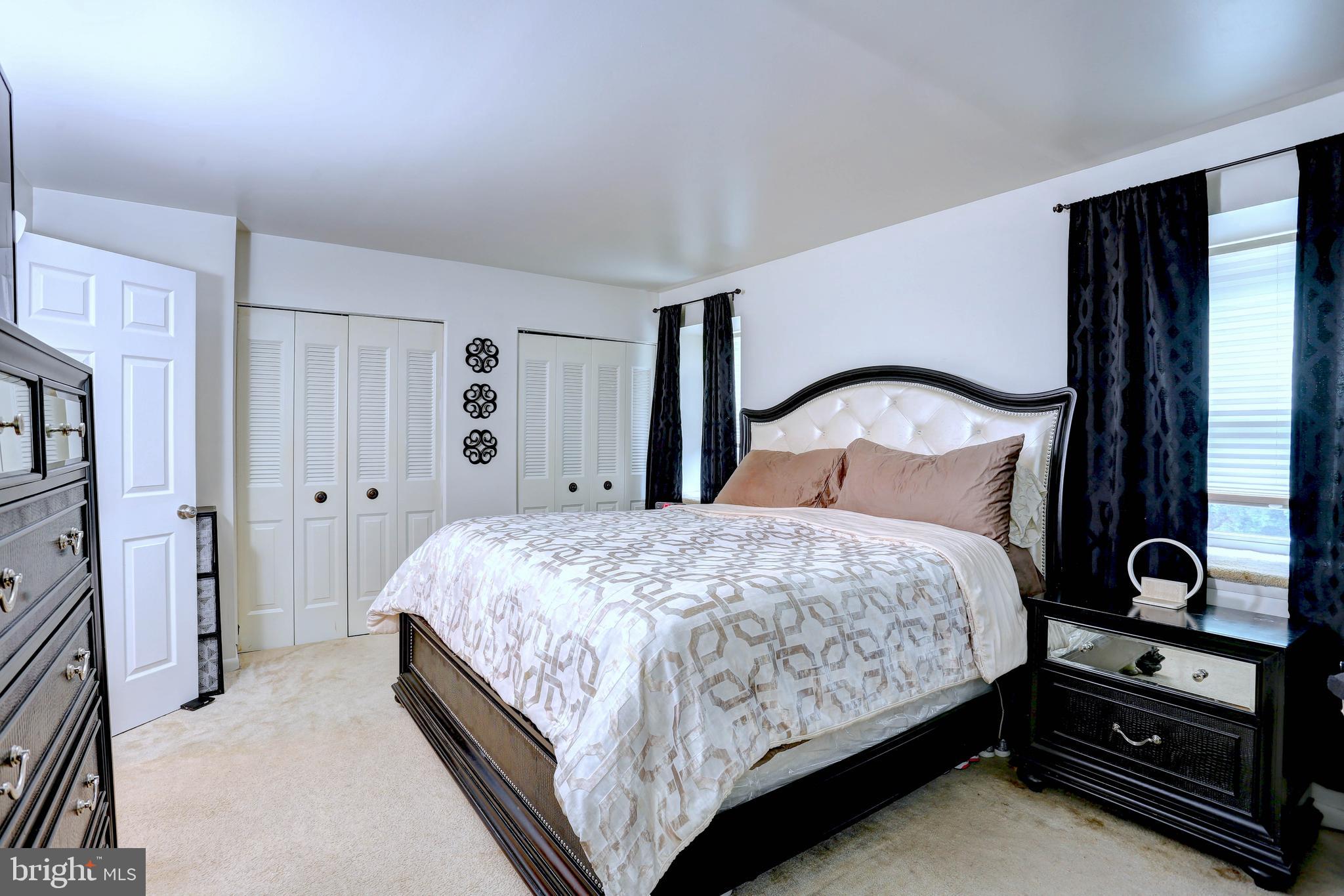 KINGS POINT - Residential