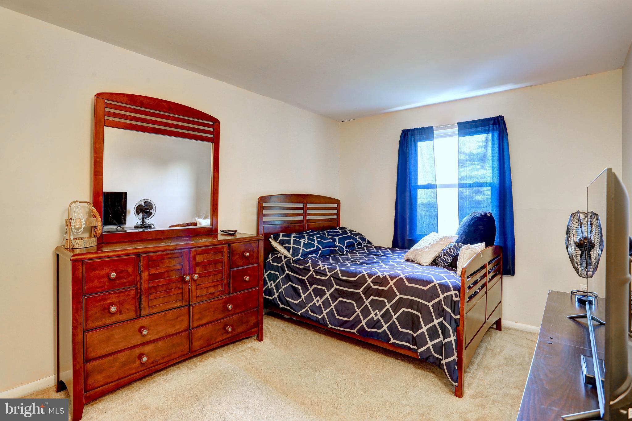 KINGS POINT - Residential