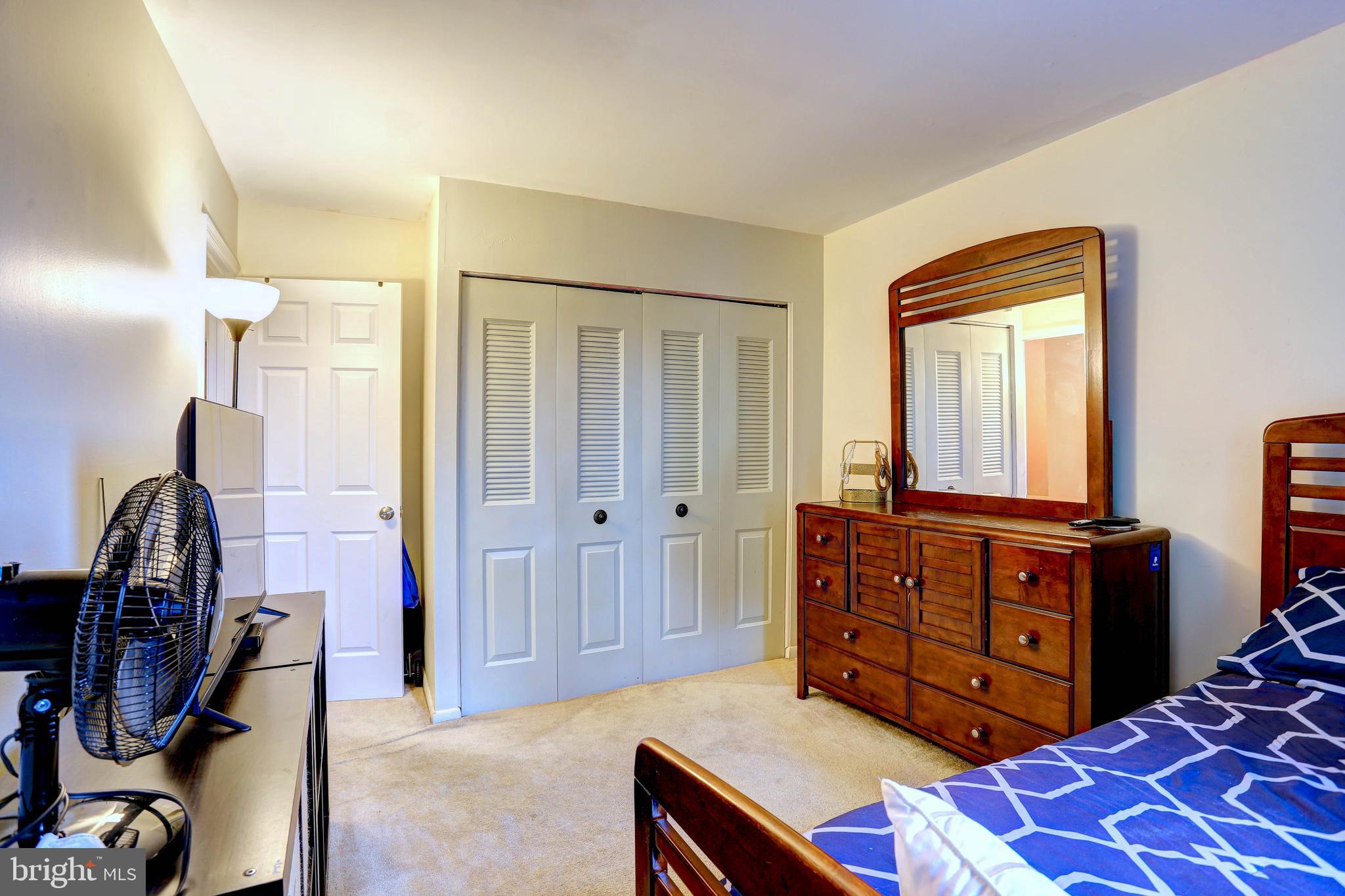 KINGS POINT - Residential