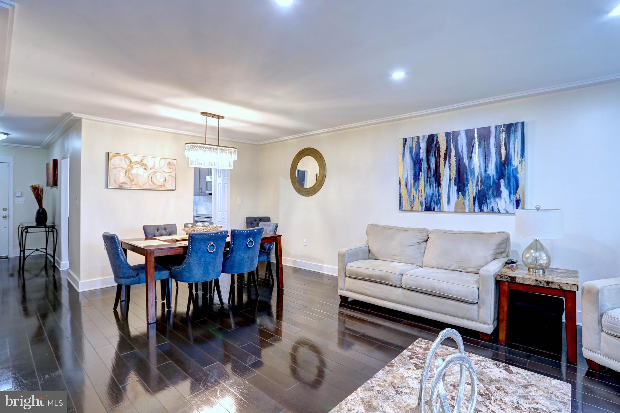KINGS POINT - Residential