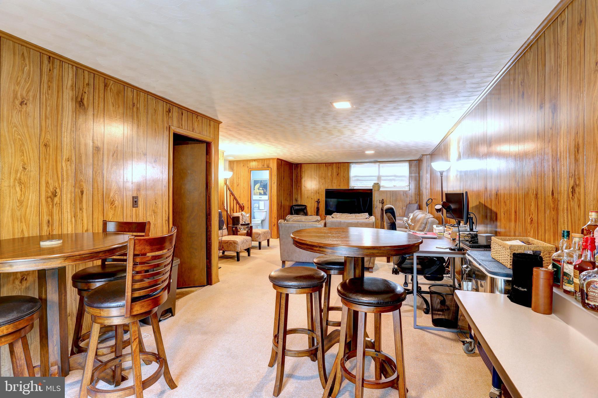 KINGS POINT - Residential