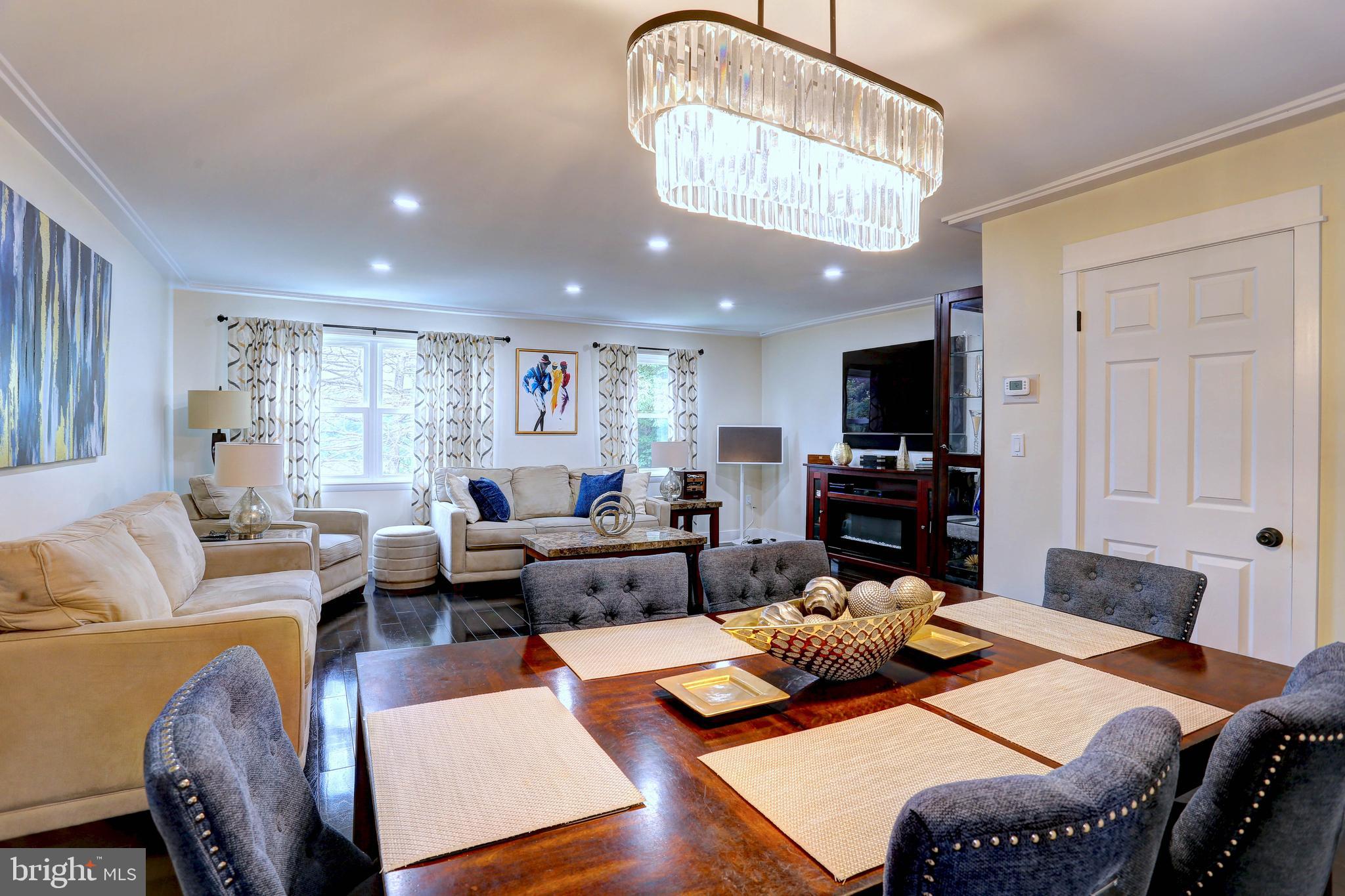 KINGS POINT - Residential