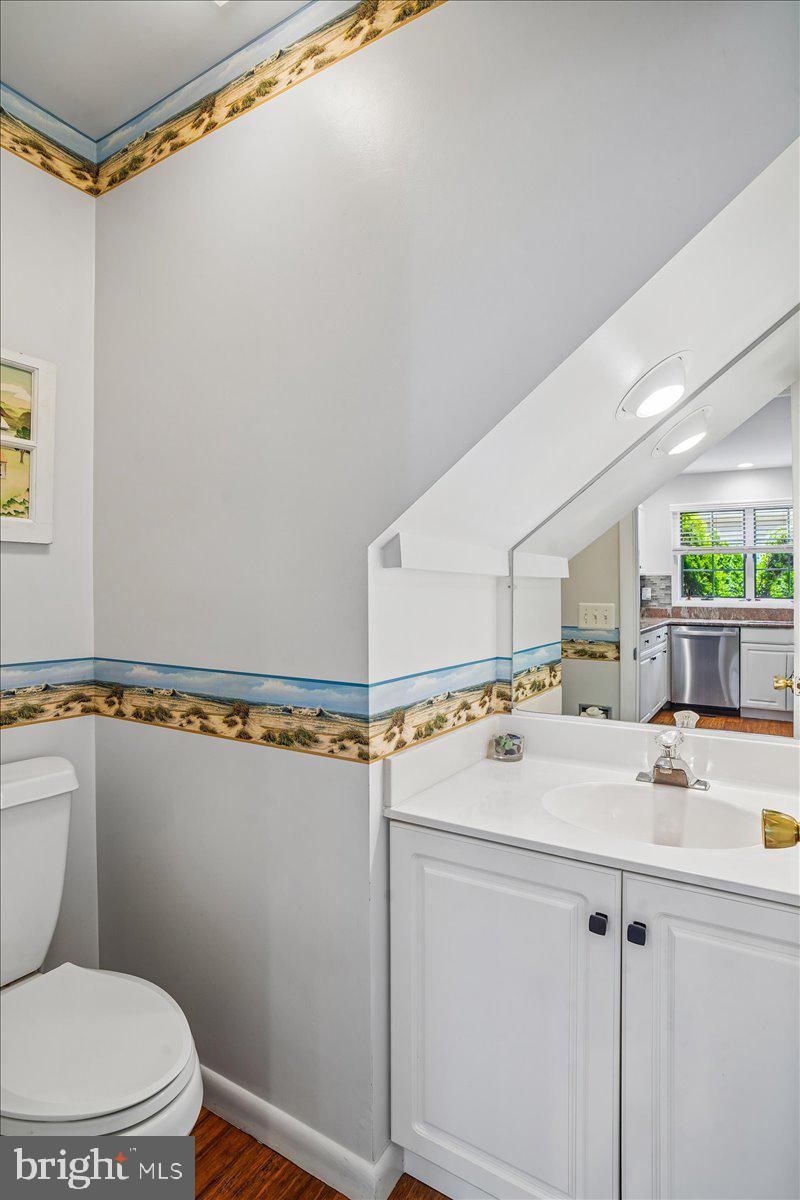 WHITES CREEK MANOR - Residential