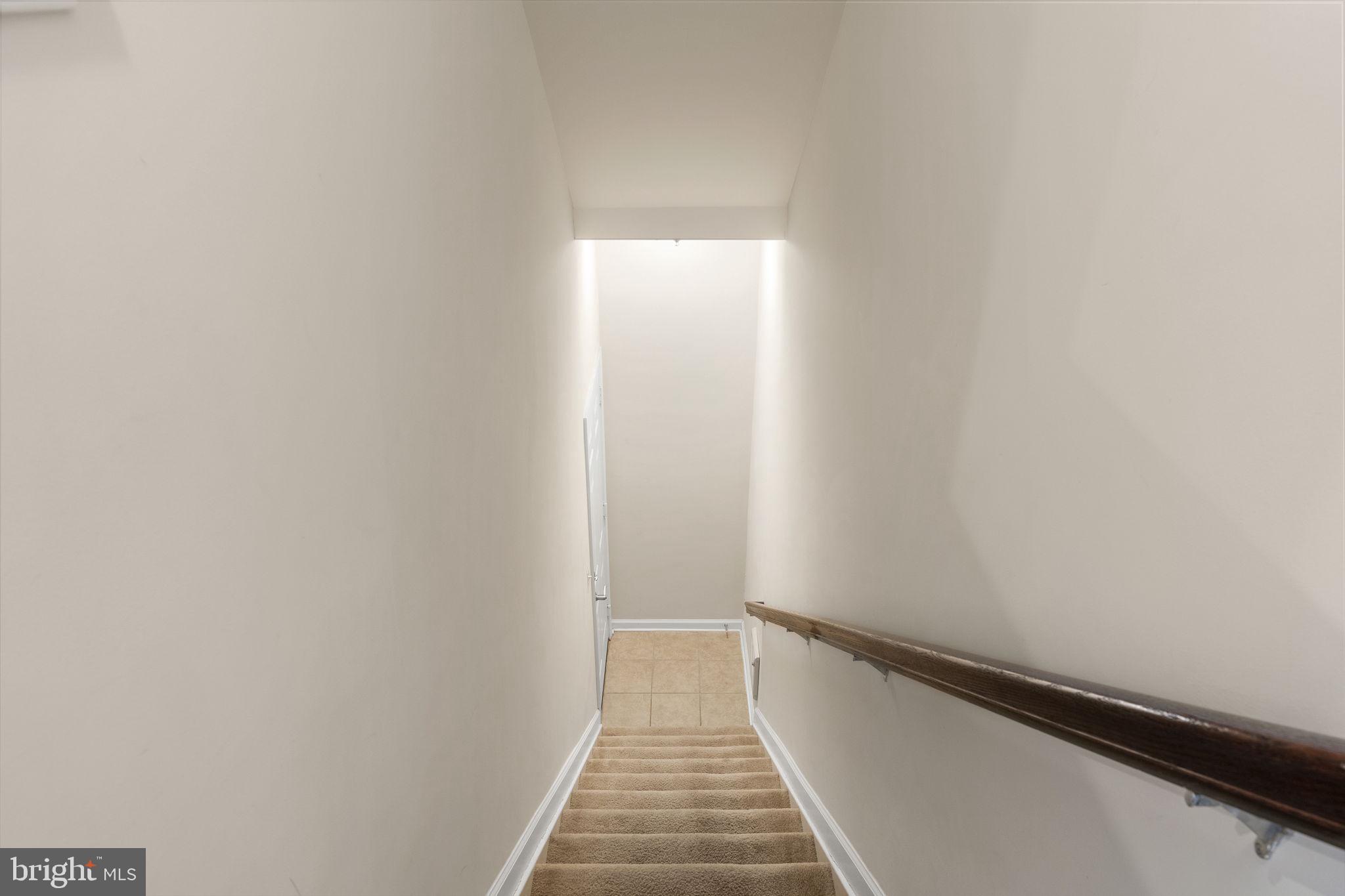 SUMMERWALK AT STONE RIDGE - Residential Lease